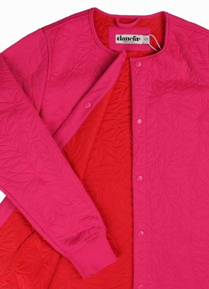 Close-up af pink termojakke