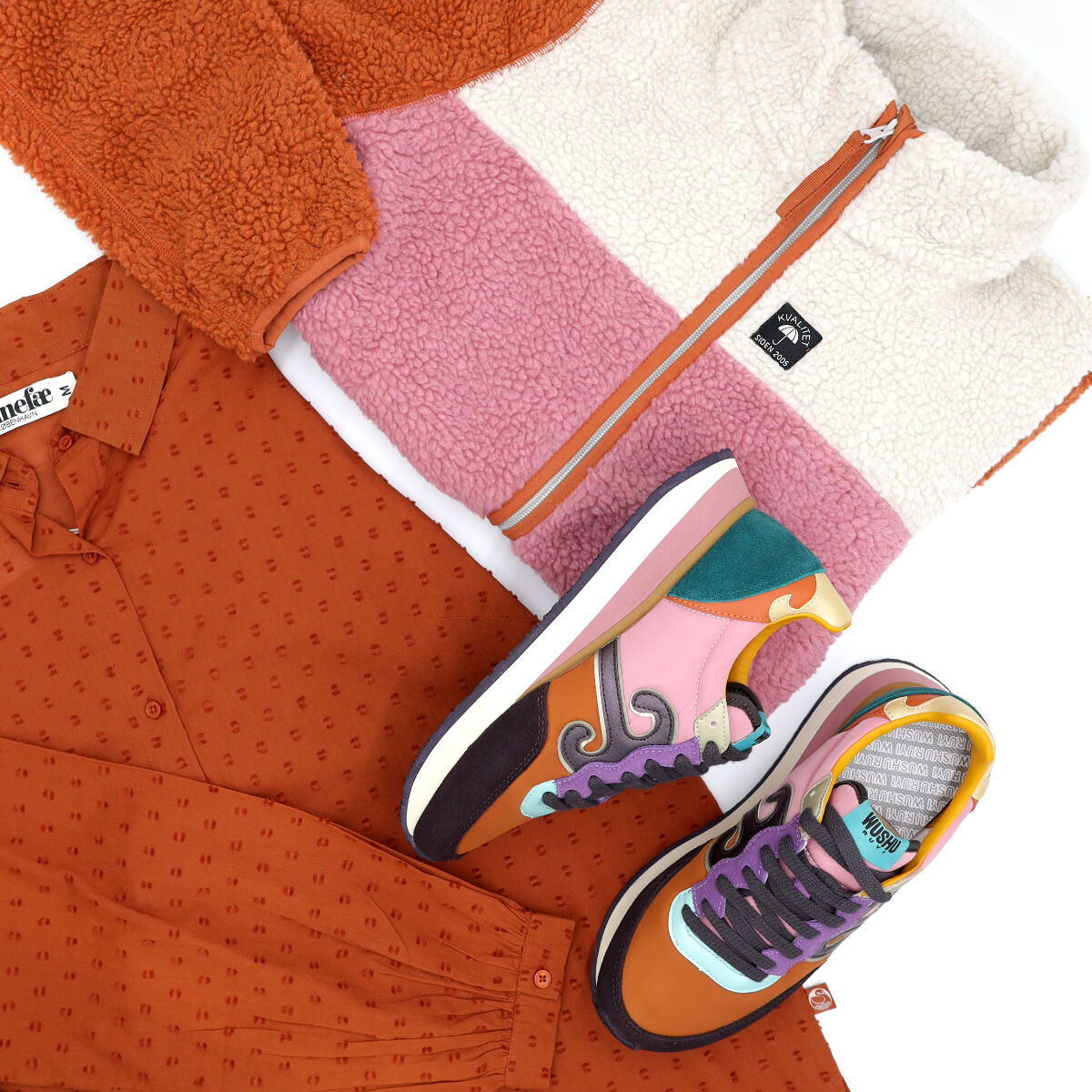 Lækker flerfarvet og fuzzy fleecejakke til kvinder