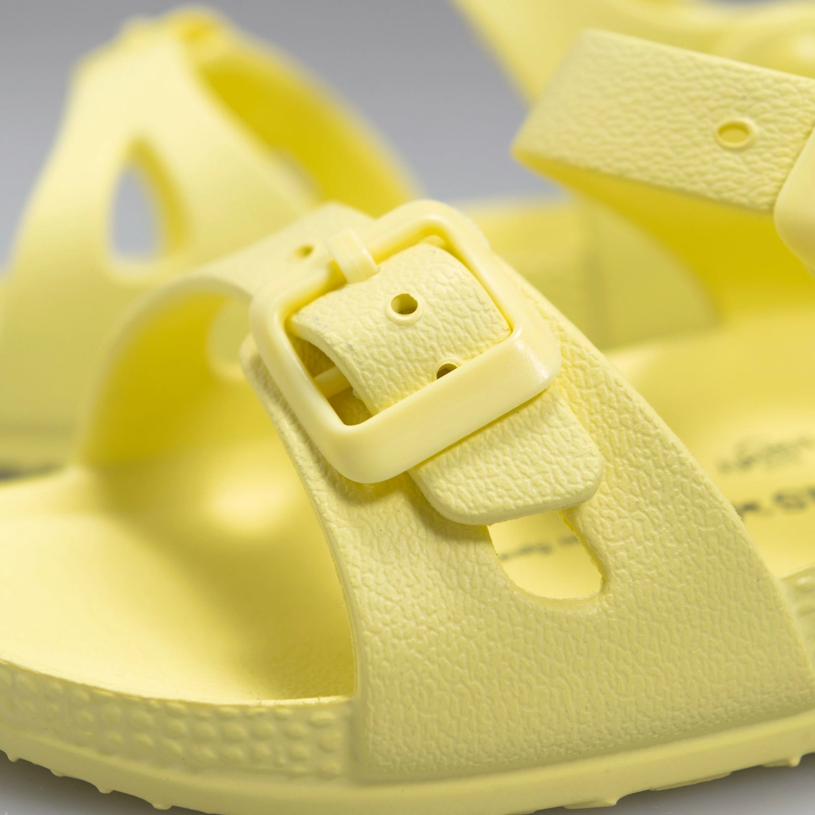 Calzame - Aitana Sandal Pastel Yellow