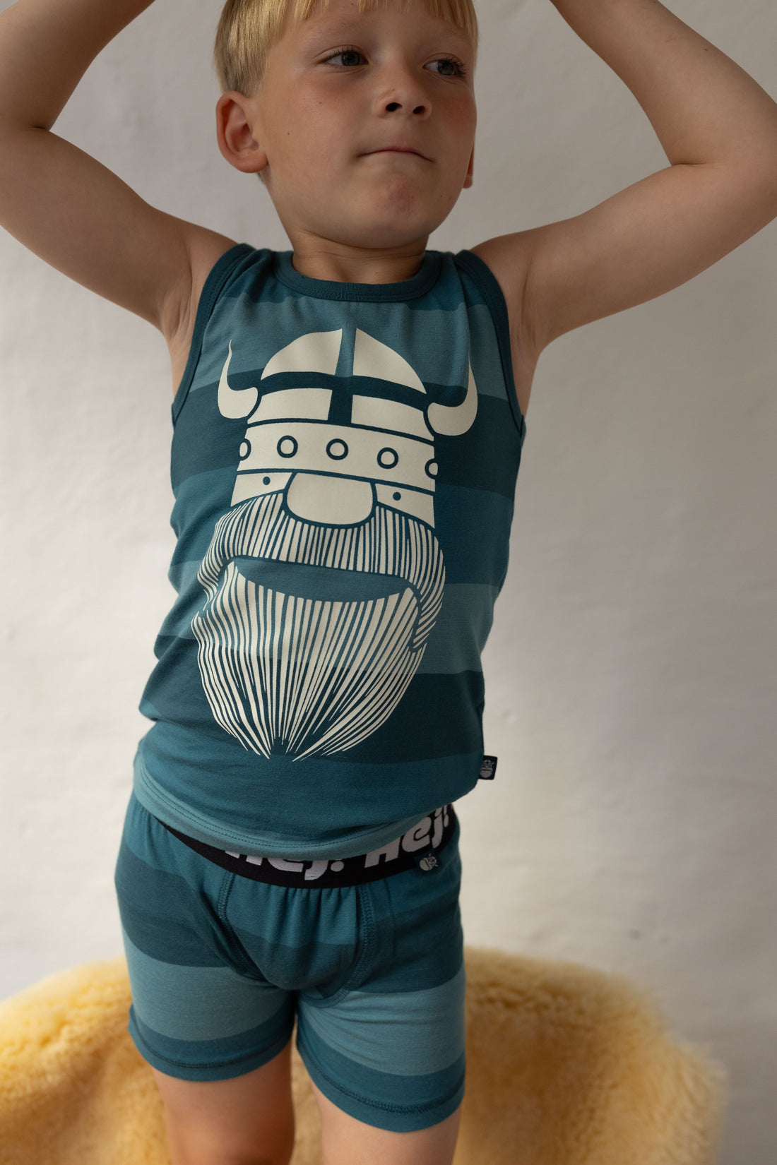 Undertøjssæt til børn med viking