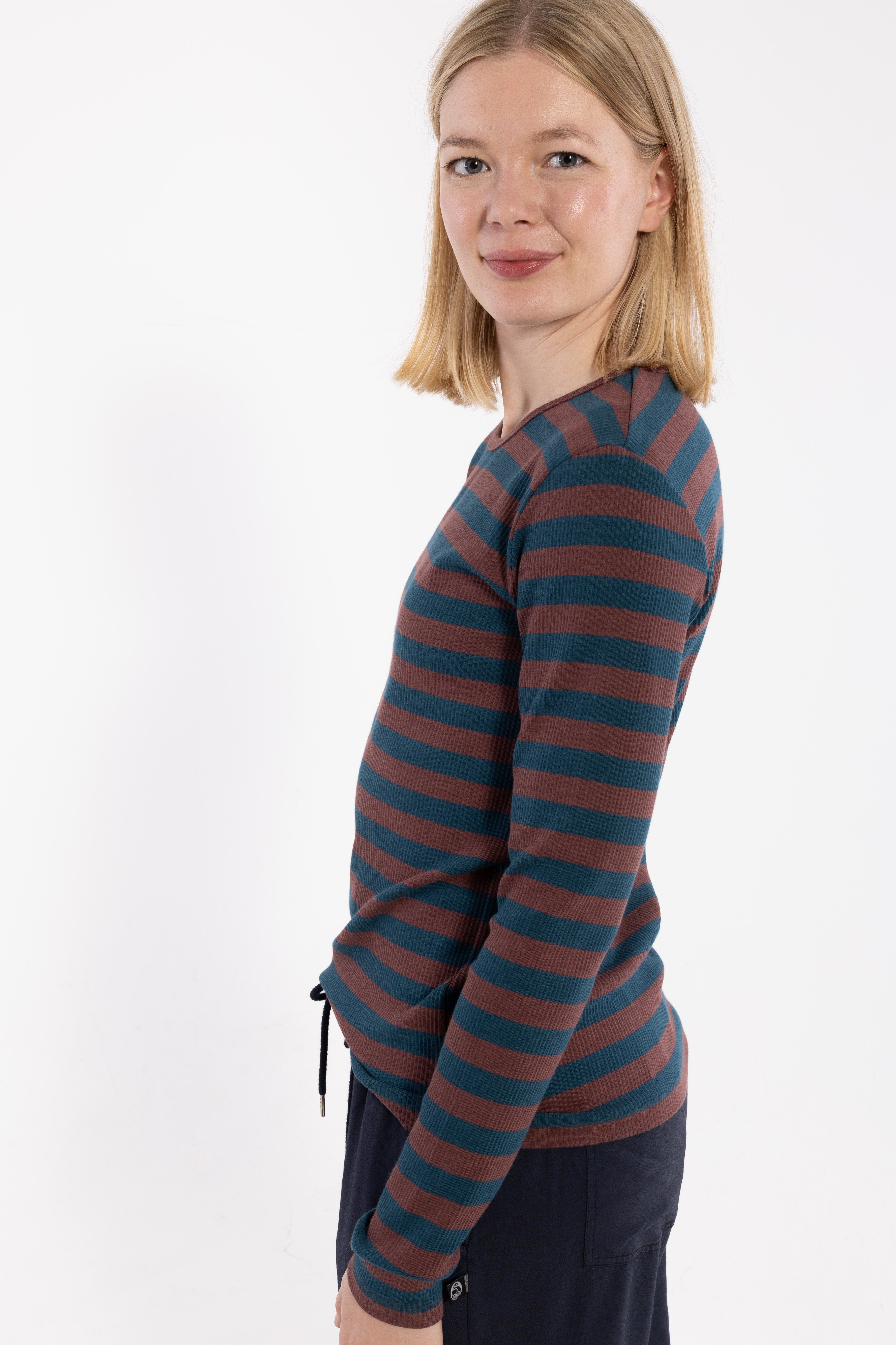ESS - Danepartner LS Dk Merlot/Dk Slate