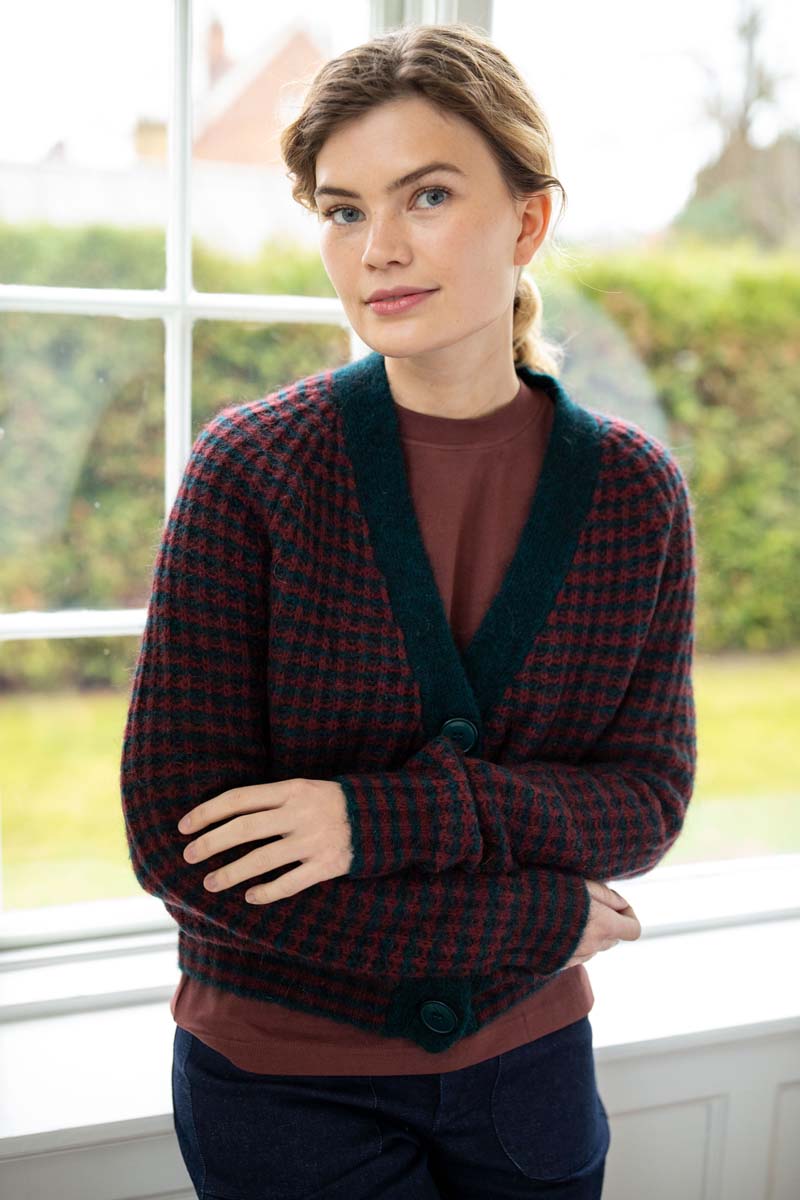 Danadorable Cardigan Dk Slate/Dk Merlot