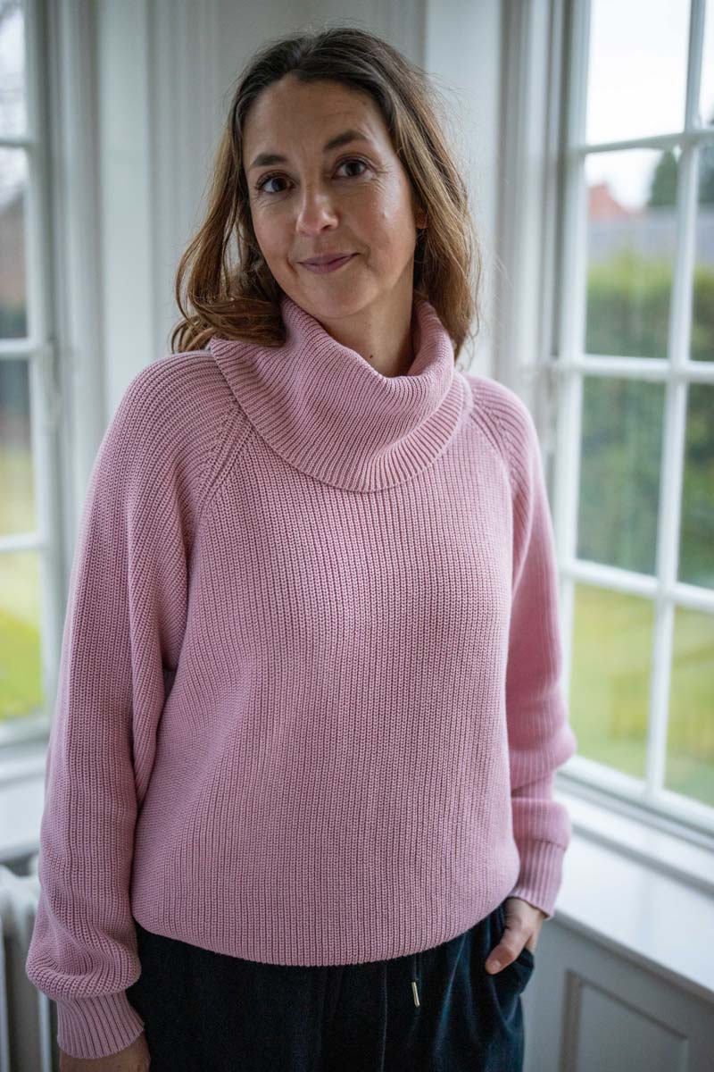 Chunky strik-sweater med rullekrave.