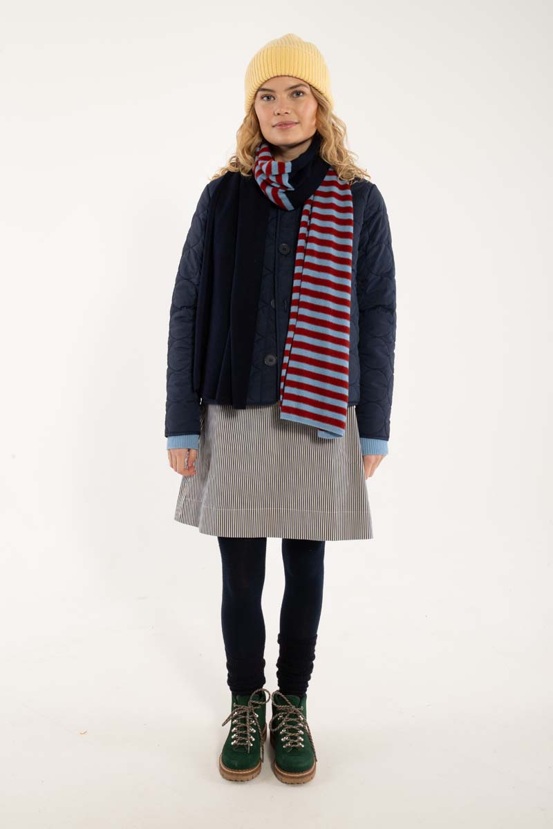 Danebundle-up Scarf Dk Brick/Lt Blue Grey