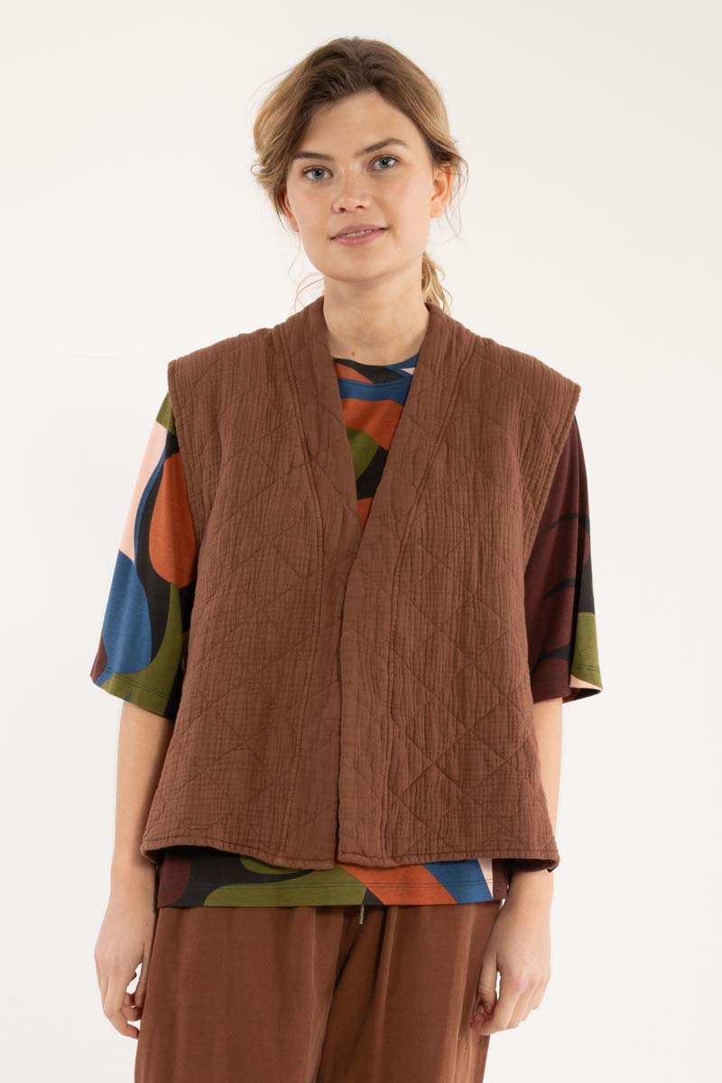 Danevibeke Quilt Vest Brown