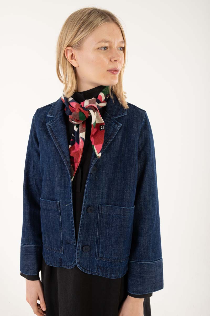 Lækker blazer i denim til kvinder