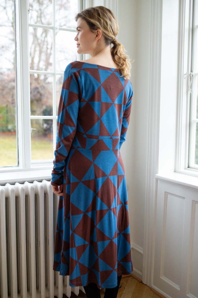 ORGANIC - Daneviborg LS Interlock Dress Ocean Purple DIAMETRIC