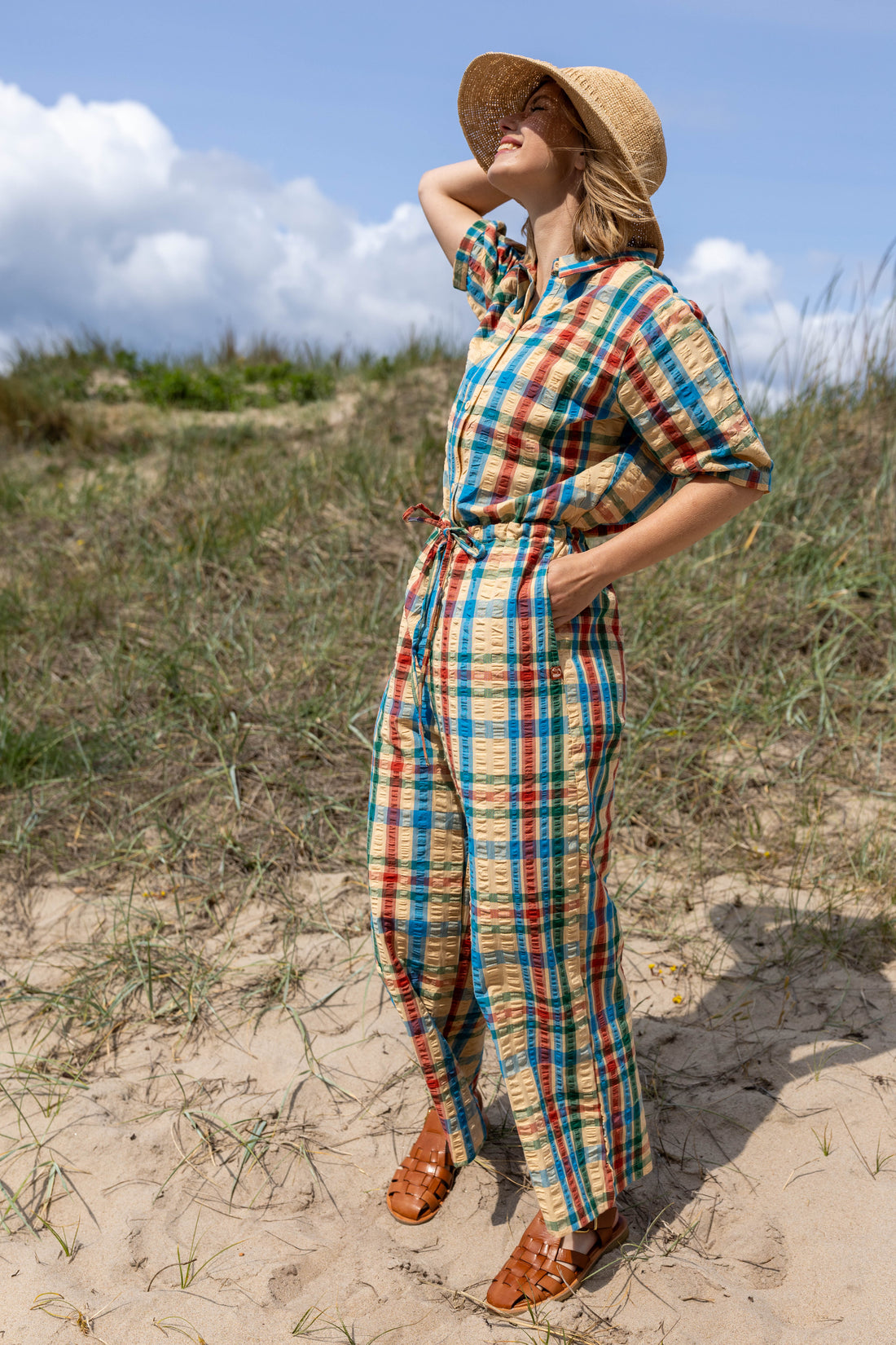 Smart bæk og bølge buksedragt i ternet mønster