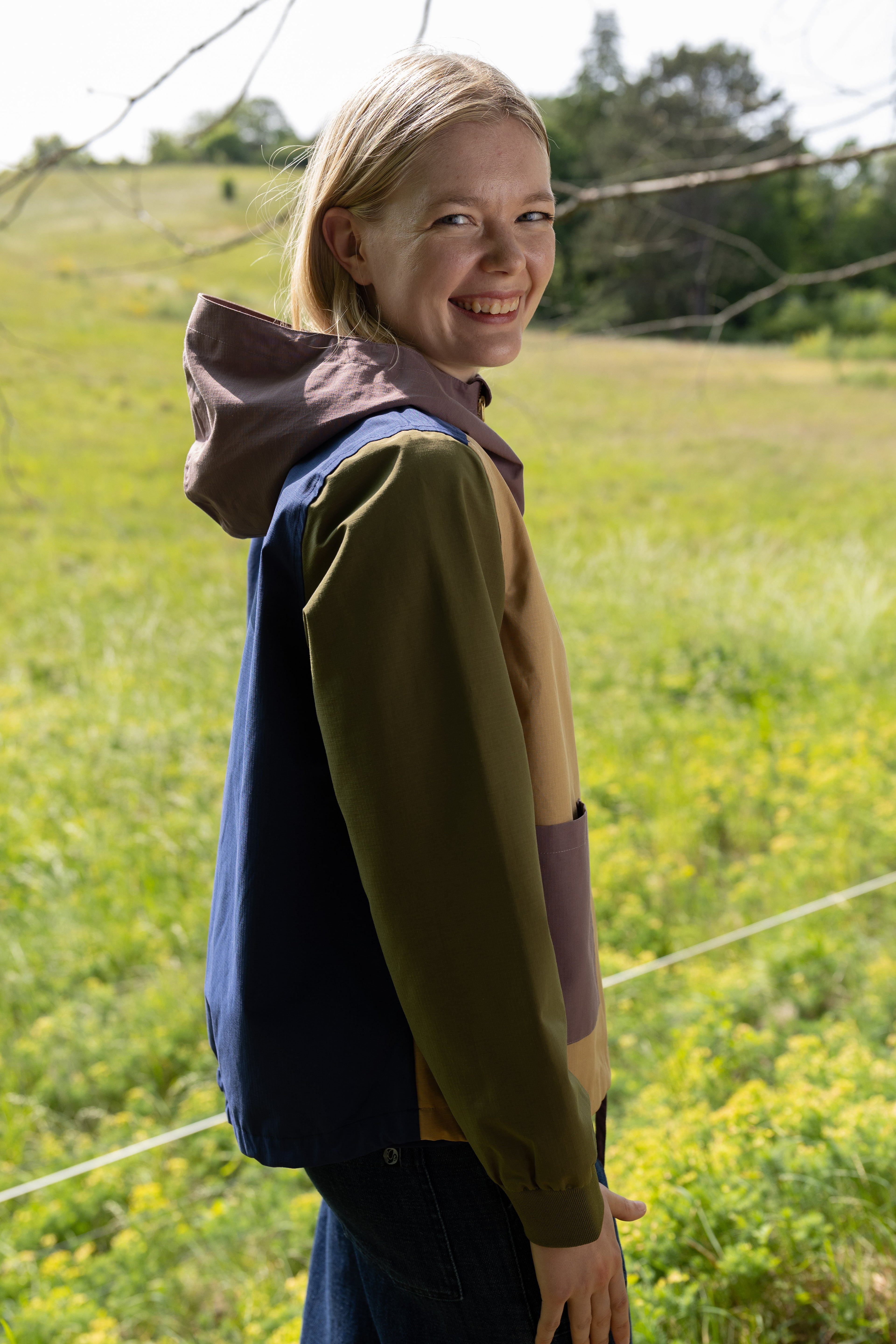 Smart multifarvet overgangsjakke til kvinder fra Danefæ