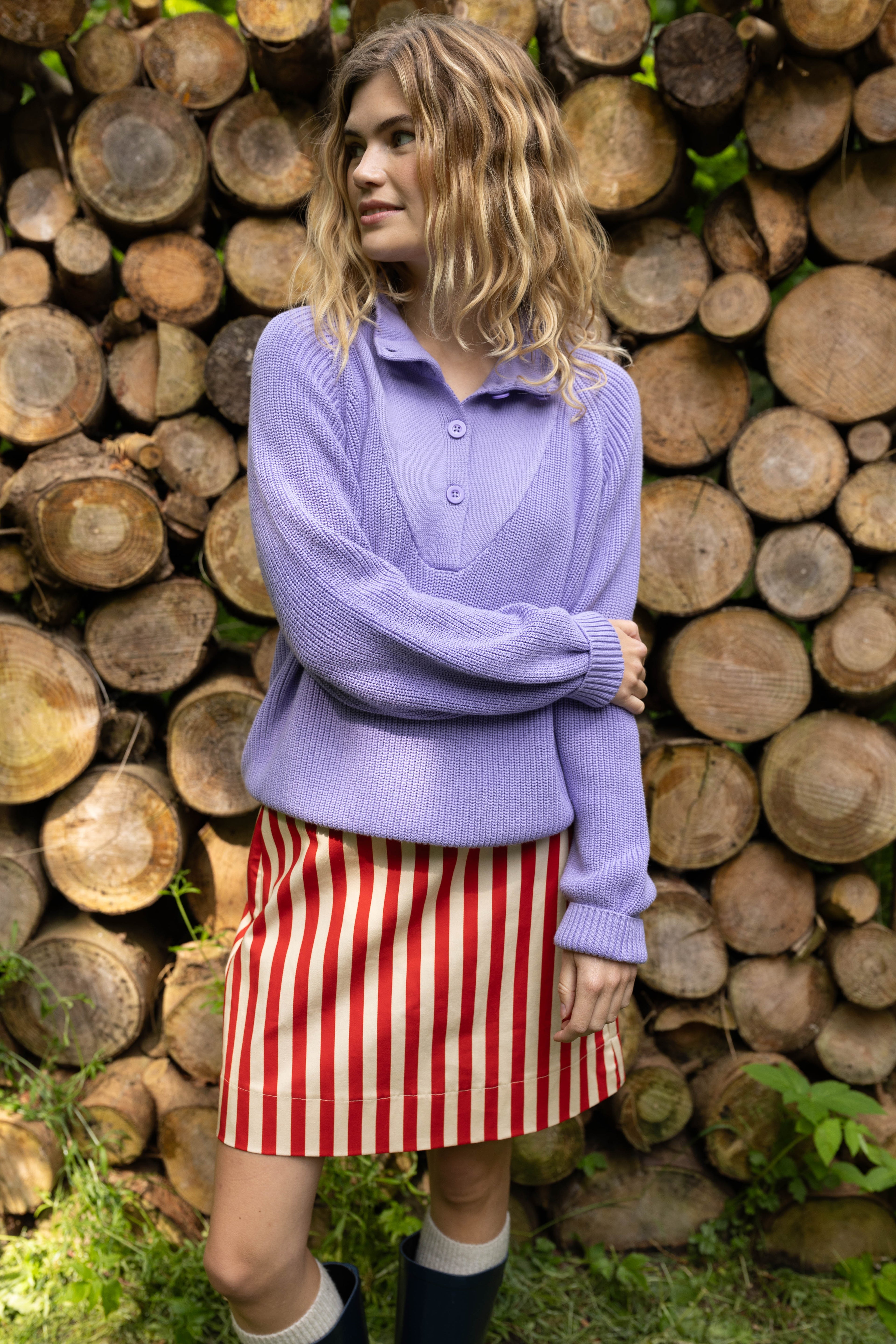 Smart højhalset sweater i en flot lyslilla nuance til kvinder