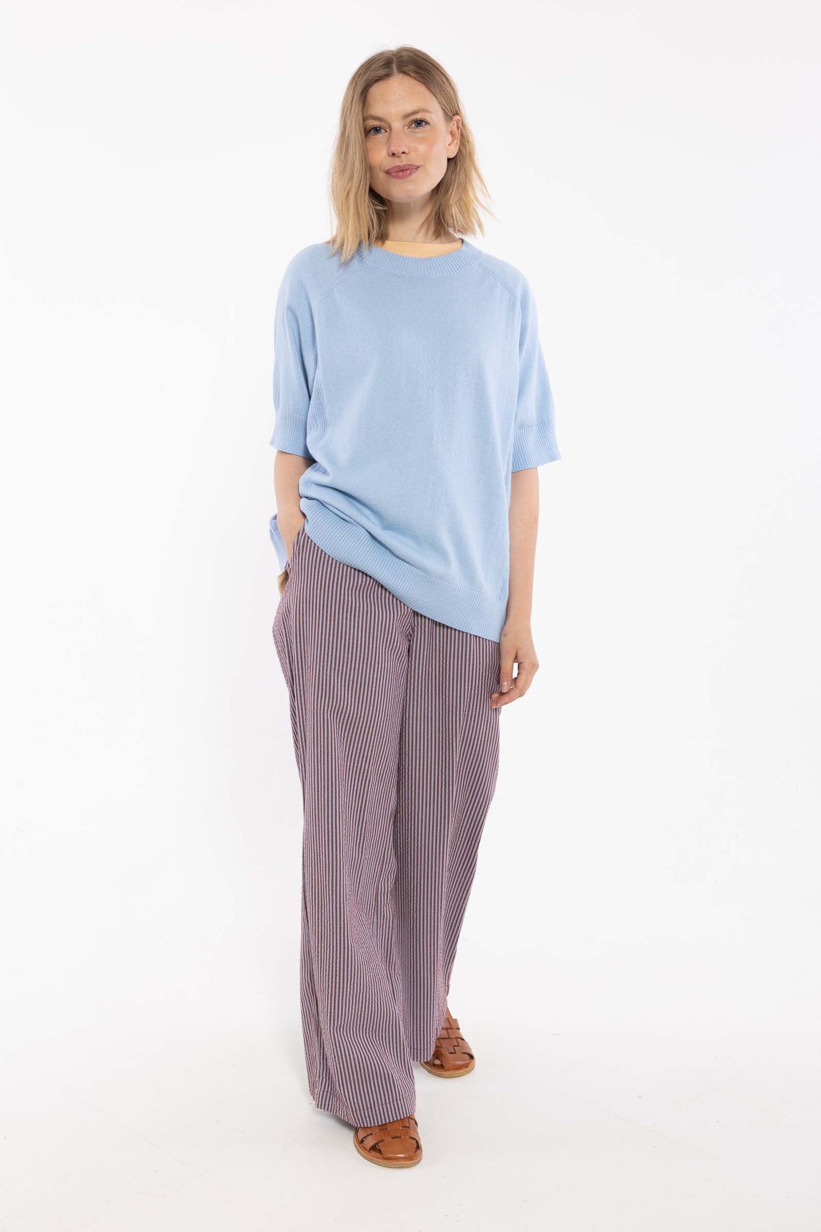 Sød himmelblå sweater til kvinder fra Danefæ