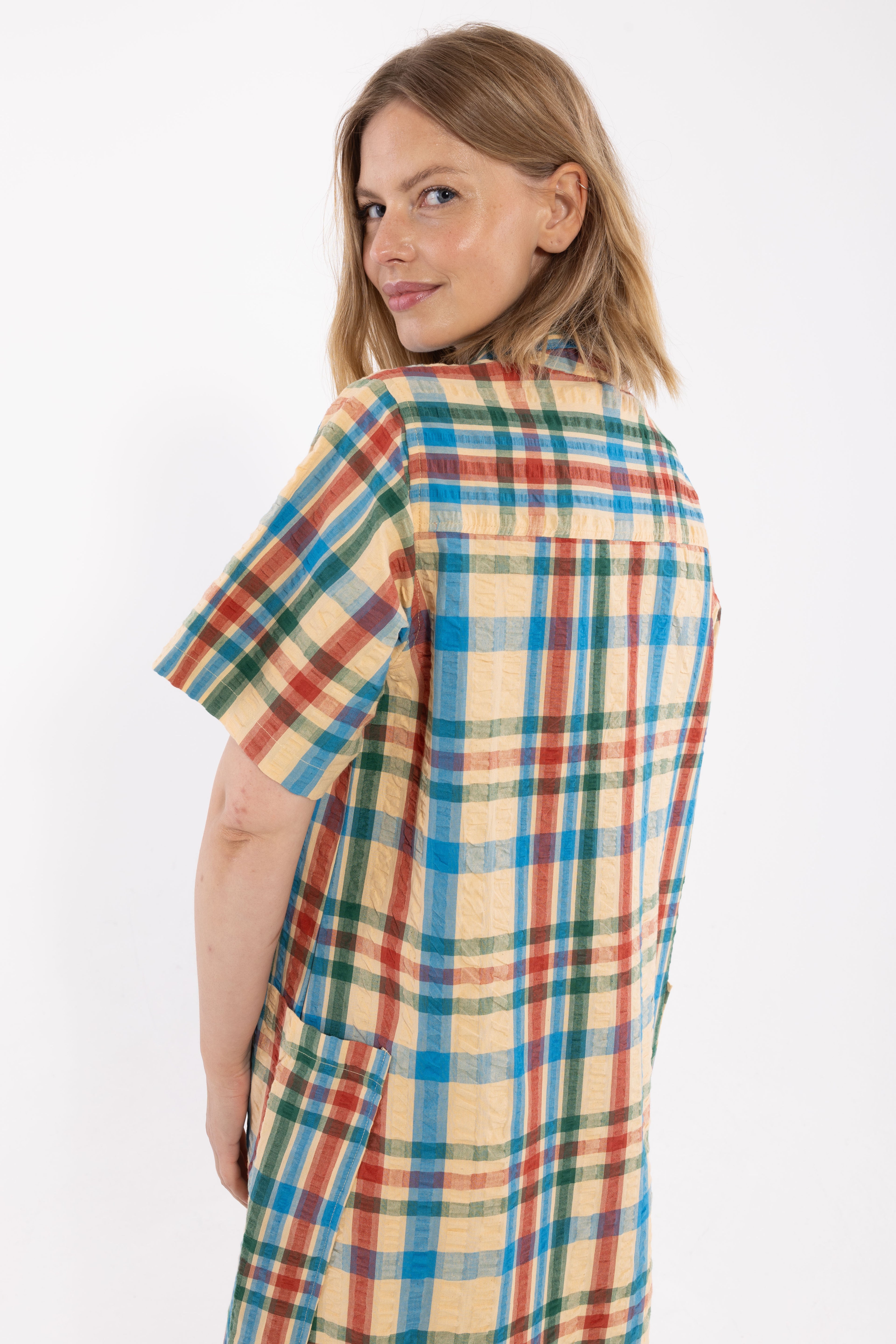 Smart bæk og bølge skjortekjole i ternet mønster