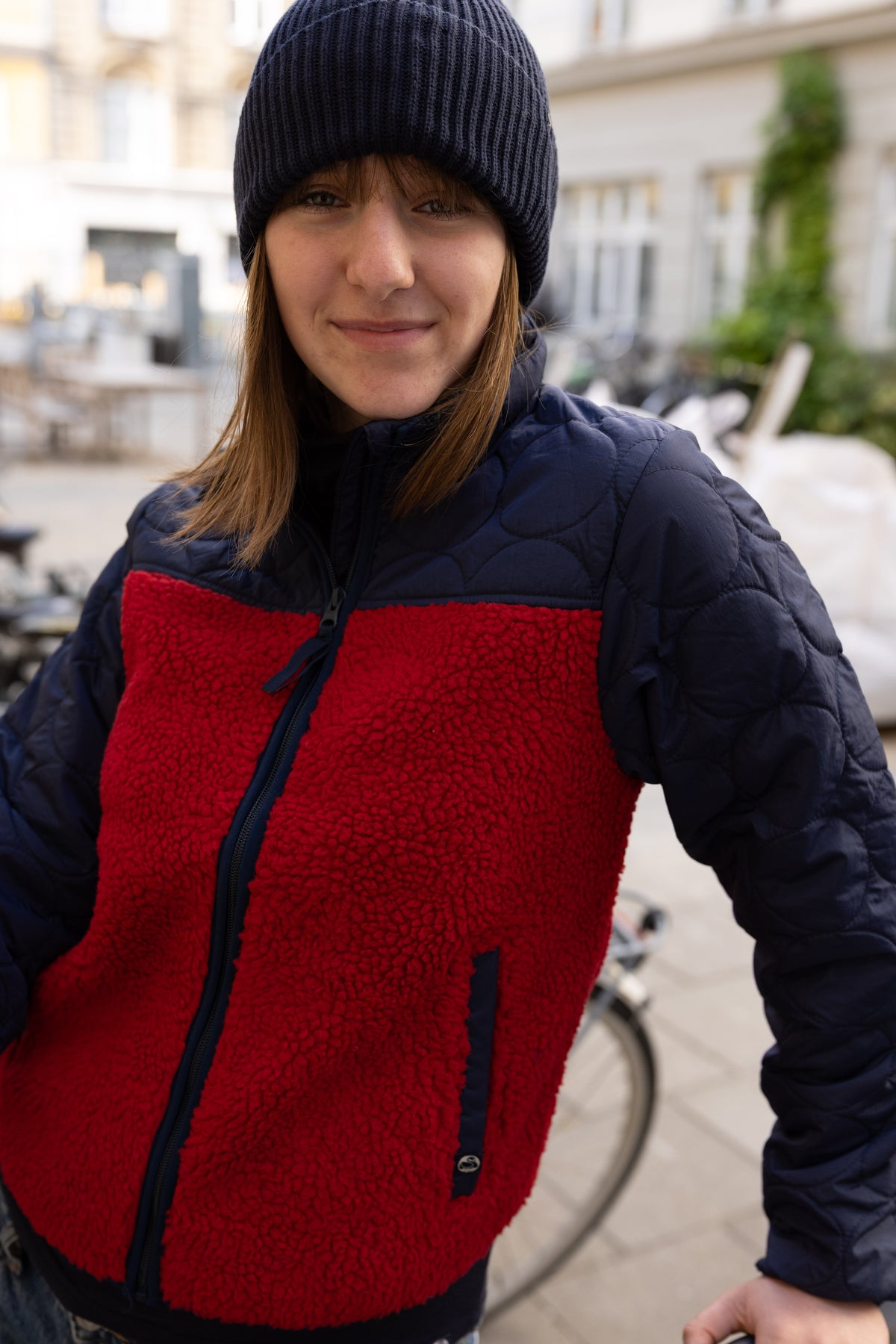 Rød og navyblå zip-up i fleece og termo til damer