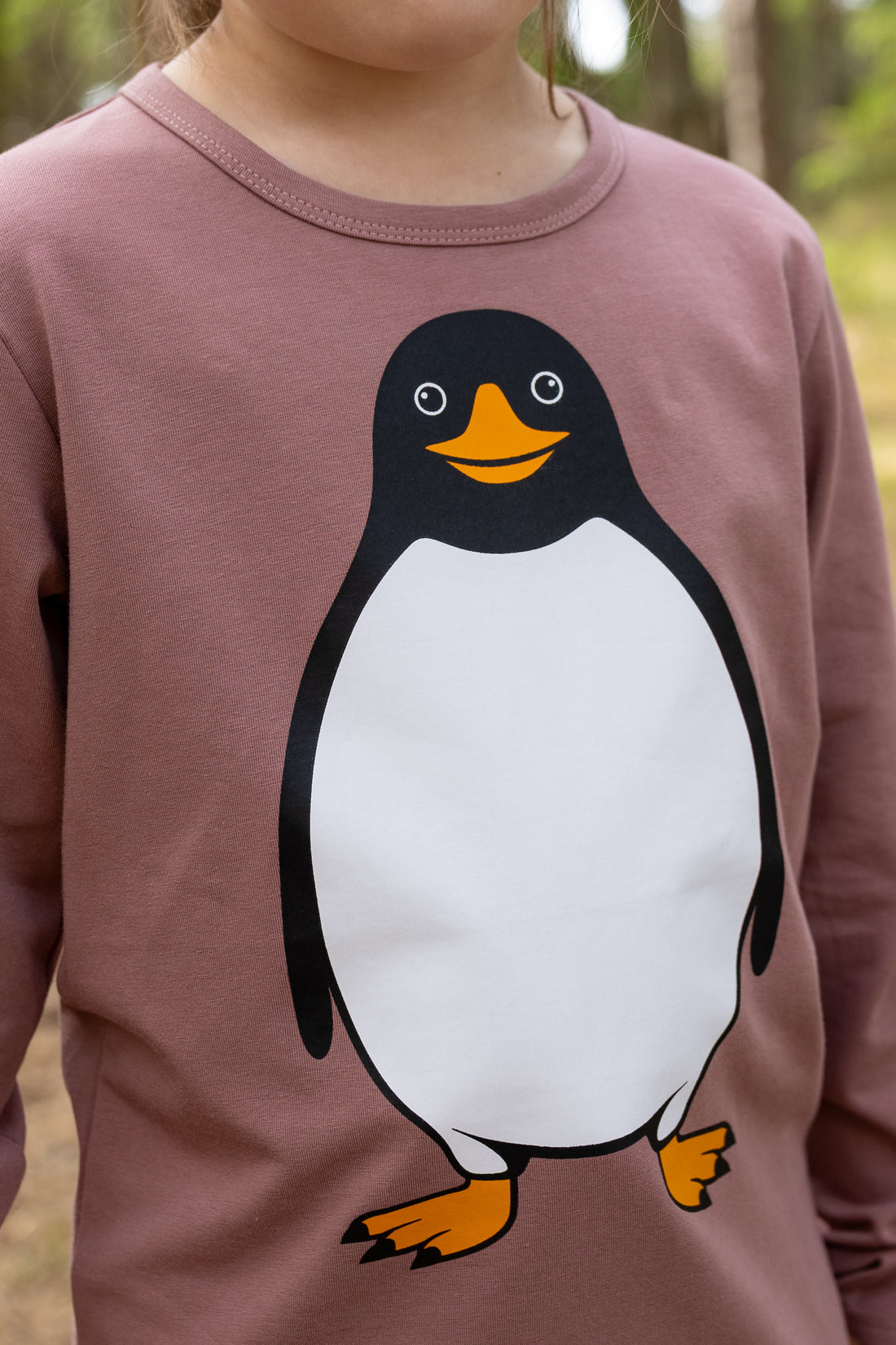 Lækker bluse til børn med print af pingvin