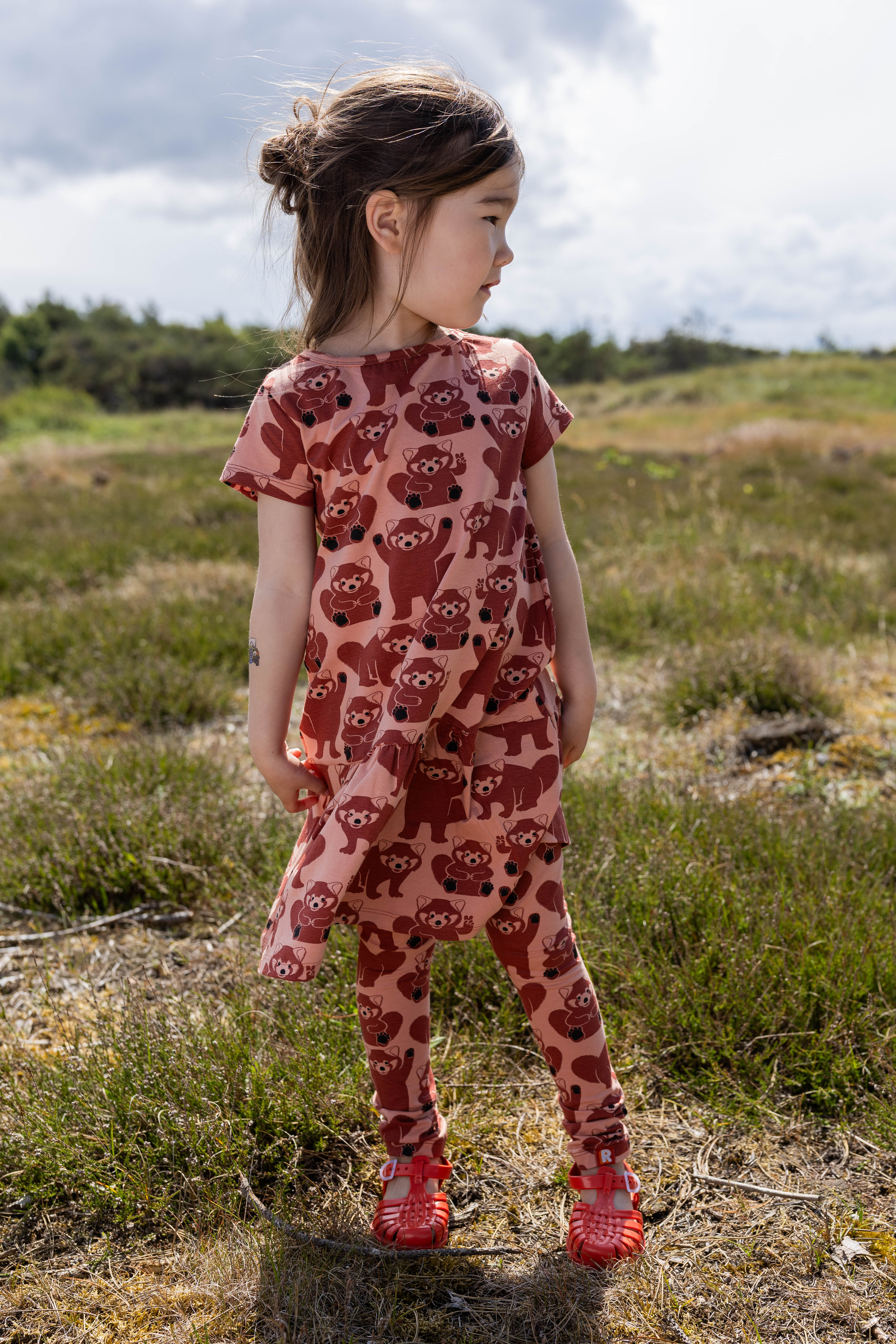 Dyrzanzi Dress SS Light Clay MULTIROED PANDA