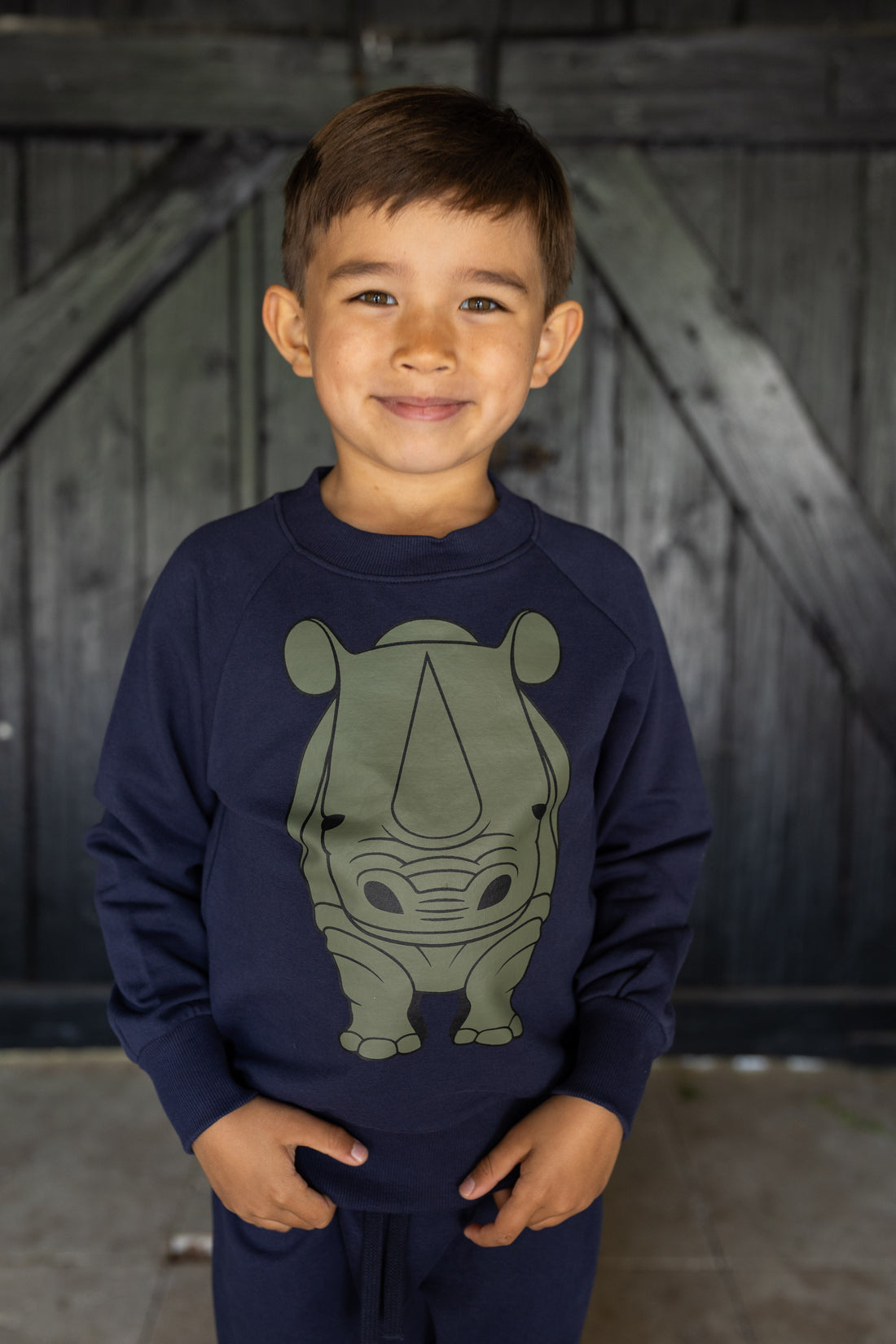 Skøn sweatshirt til børn med print af næsehorn