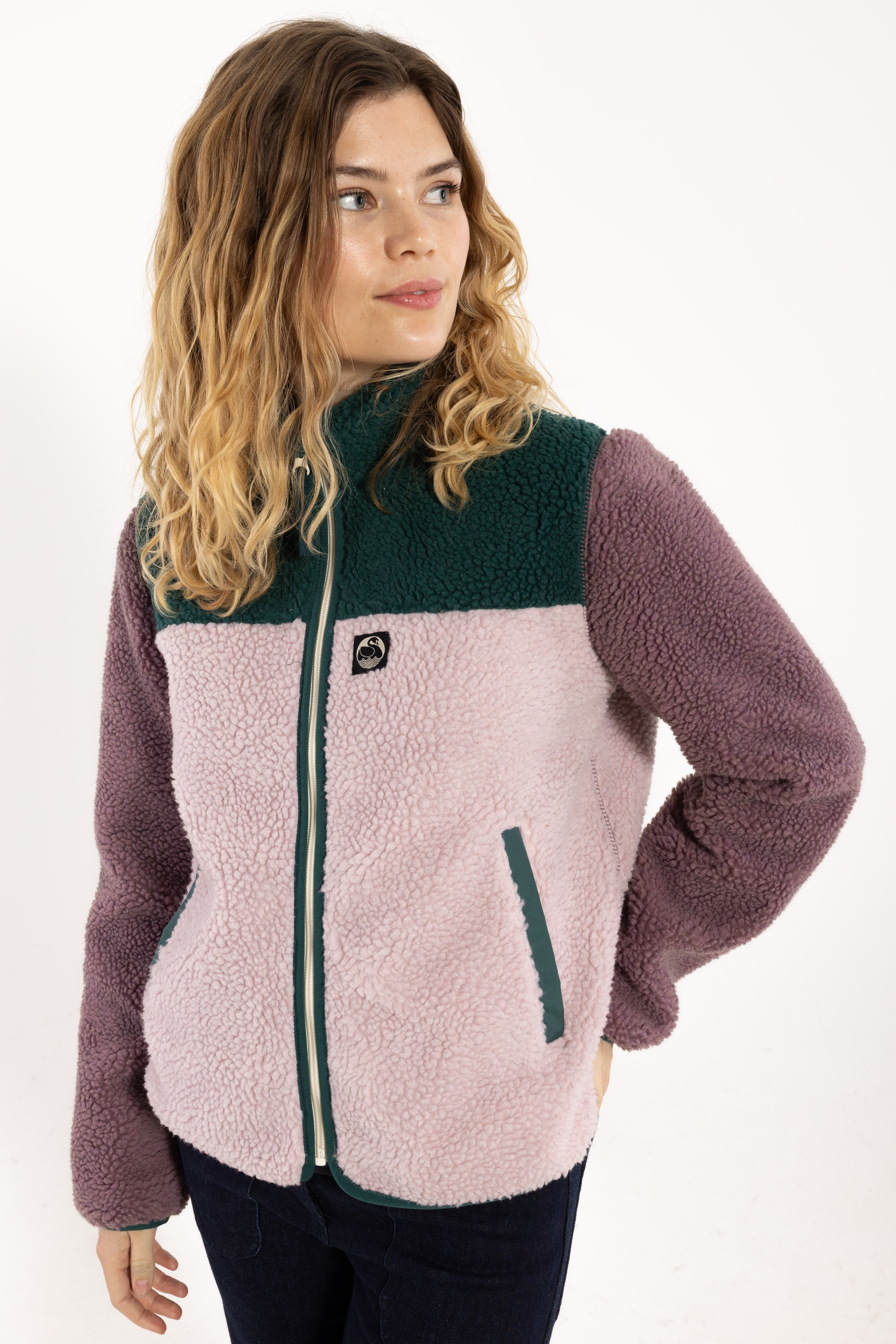 Lækker zip-up fleecejakke i grøn og lilla nuancer til kvinder