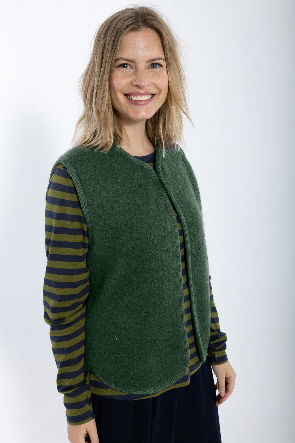 Danecobra Wool Vest Dark Forest