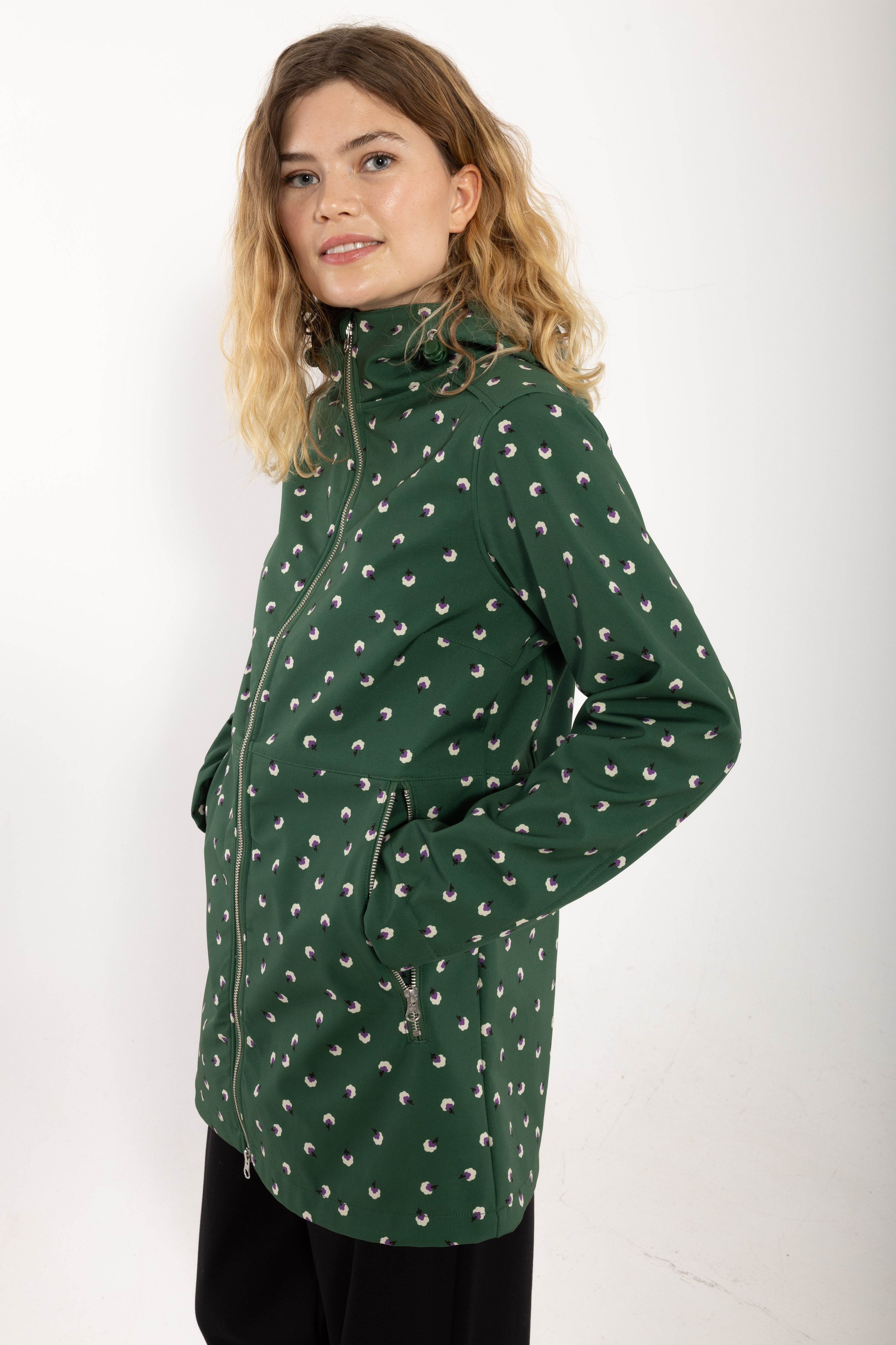 Danelandscape Softshell Jacket Dark Pine LILFLUFFERS