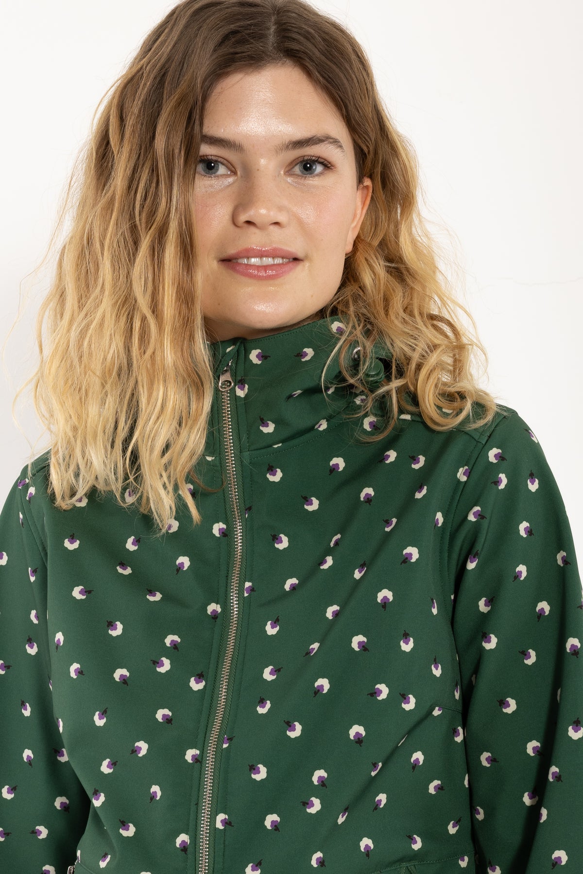 Danelandscape Softshell Jacket Dark Pine LILFLUFFERS