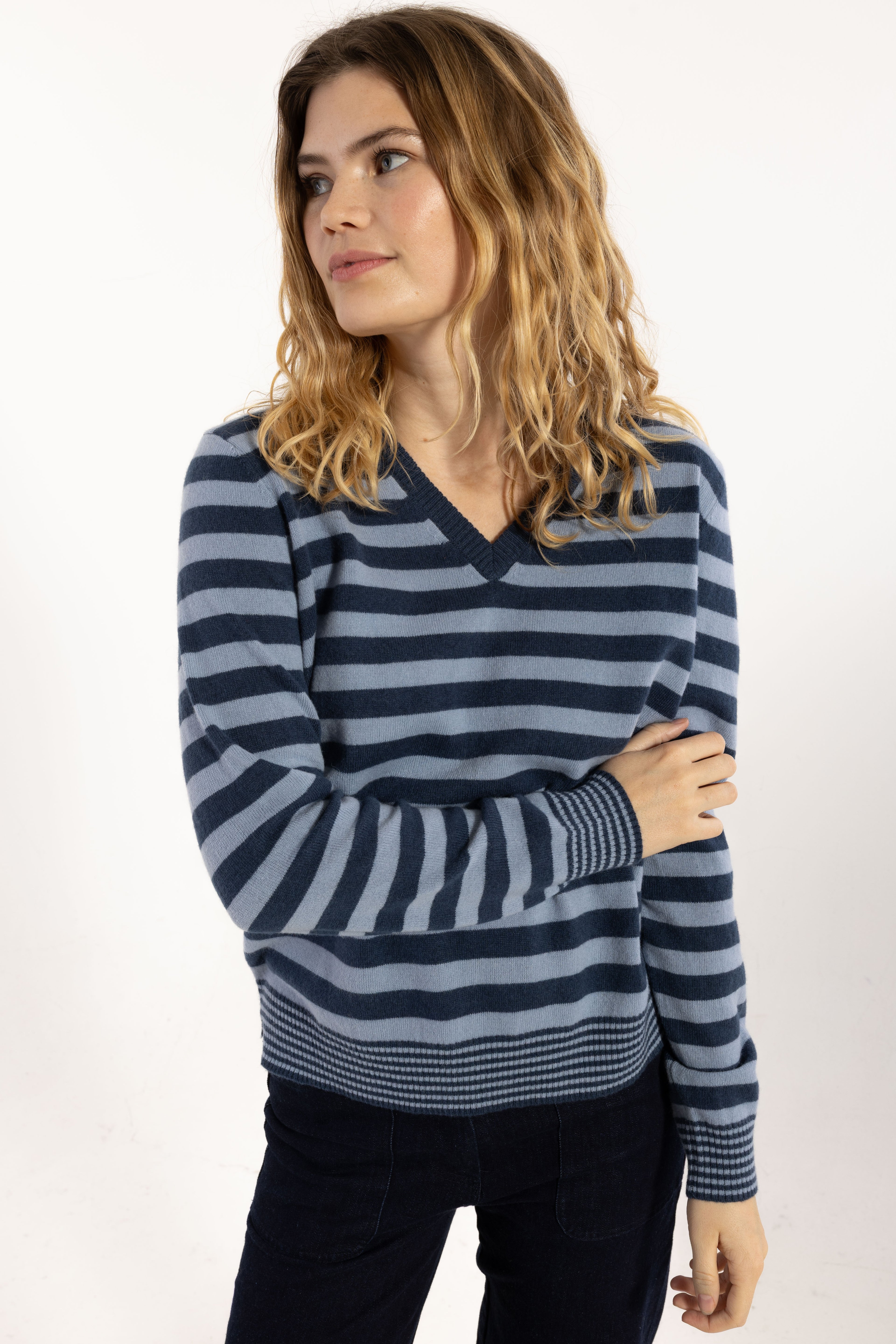 Danenote Merino Wool Sweater Porcelaine/Dark Grey Blue