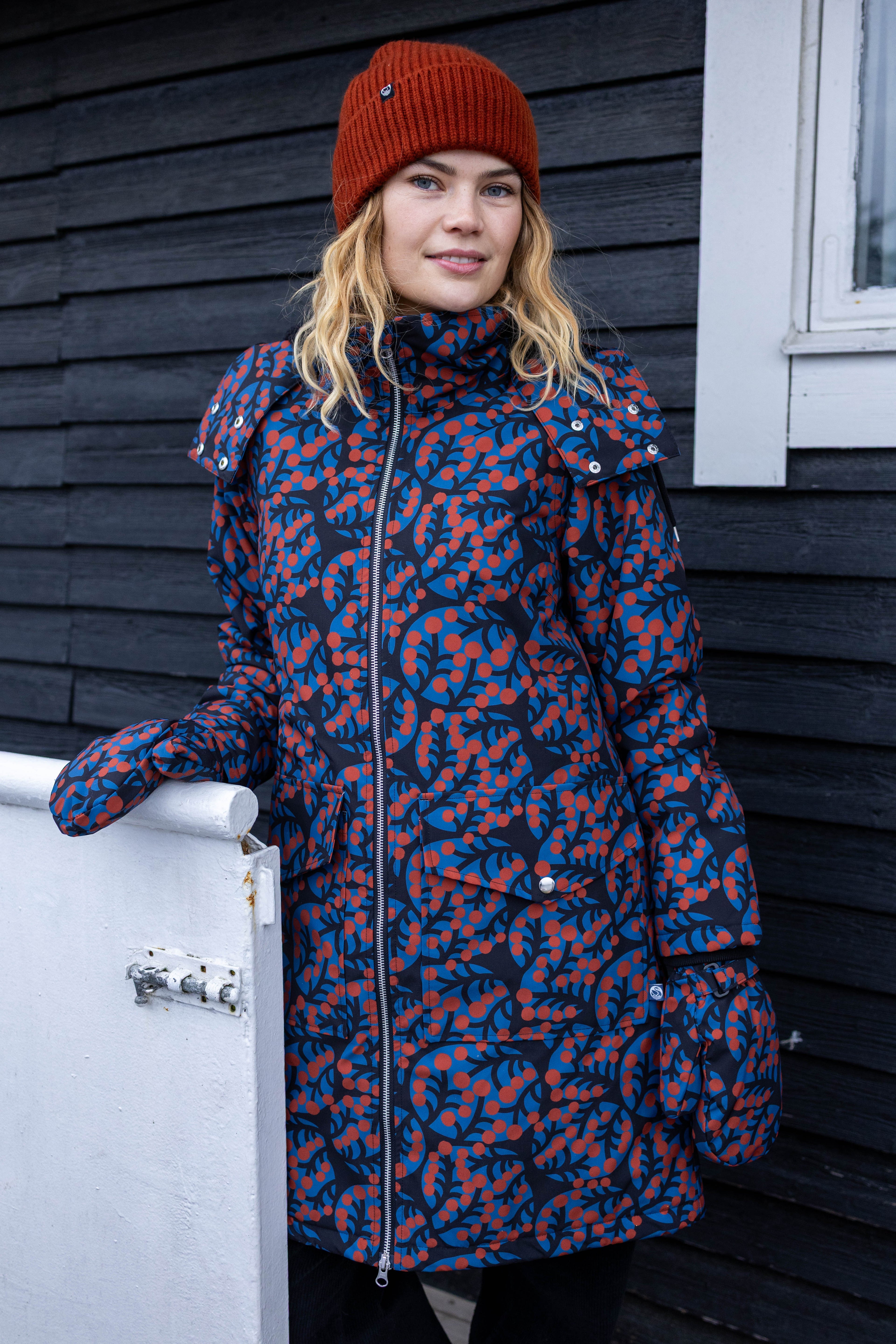 Daneturell Winter Coat Black MACRO MICRO