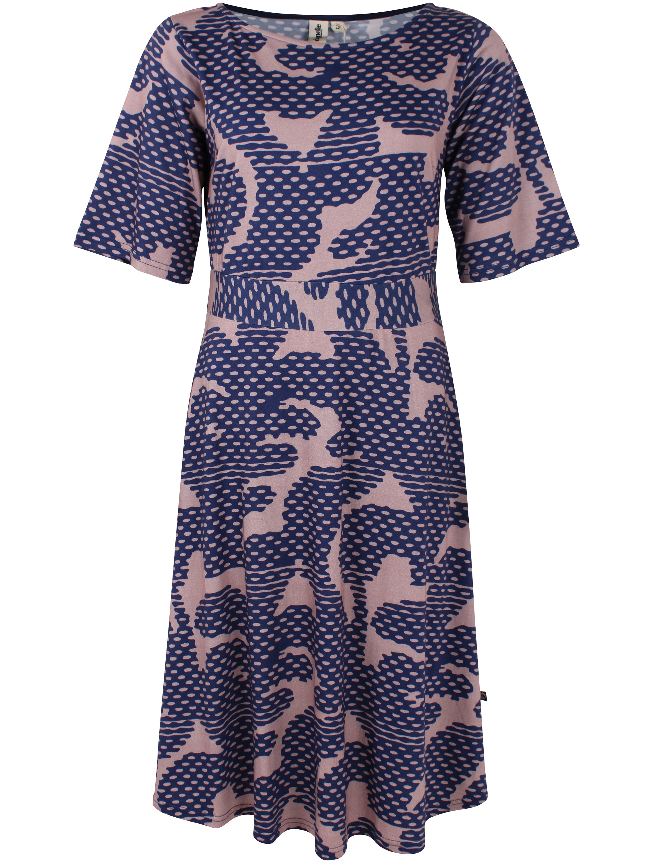 Sød kjole i flot mønster til kvinder