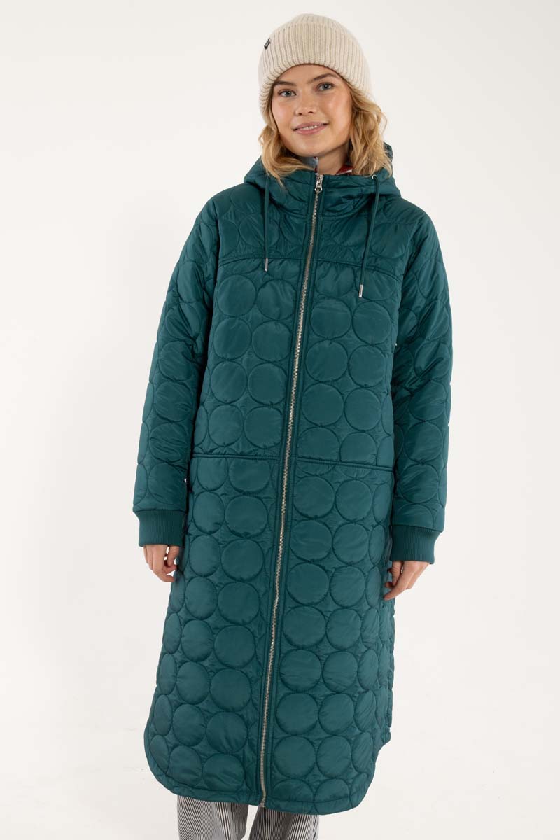 Lang quiltet termojakke i blågrøn nuance til kvinder