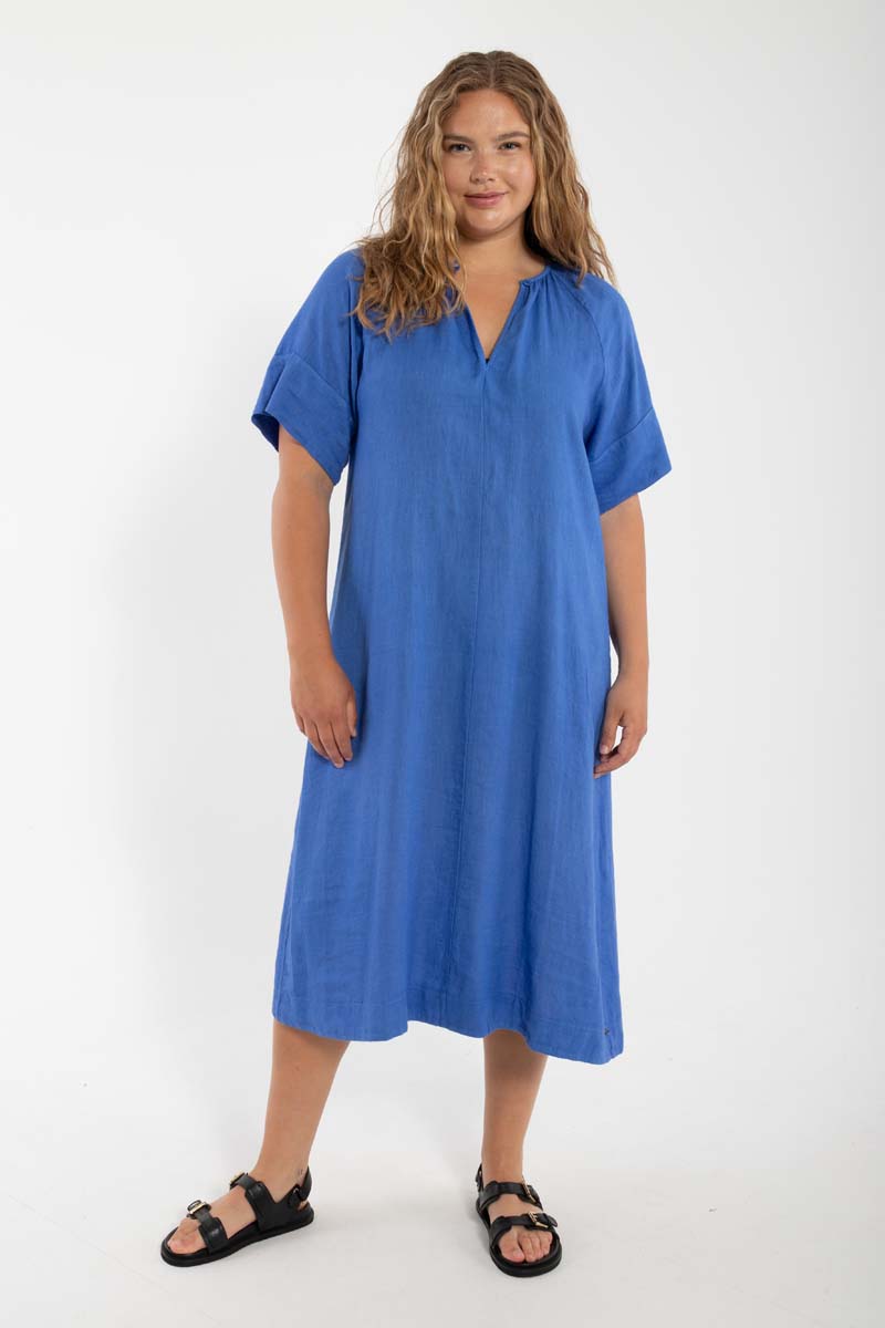 Beautiful Dress in Linen/Modal. See the Large Dress Selection here! – Danefæ