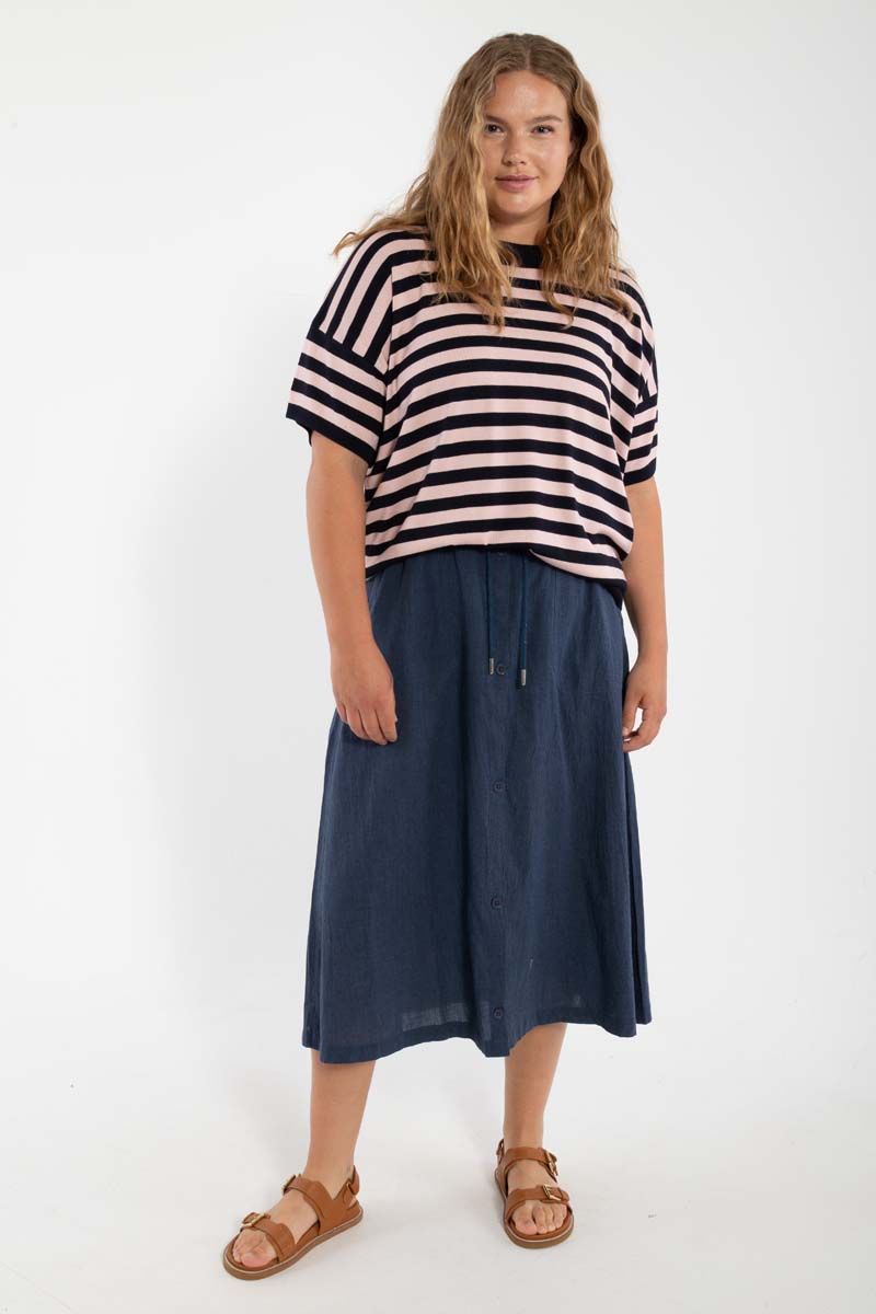 Fin nederdel med elastik i bomulds chambrey til kvinder