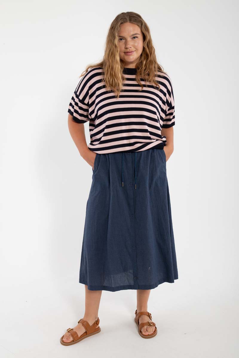 Fin nederdel med elastik i bomulds chambrey til kvinder