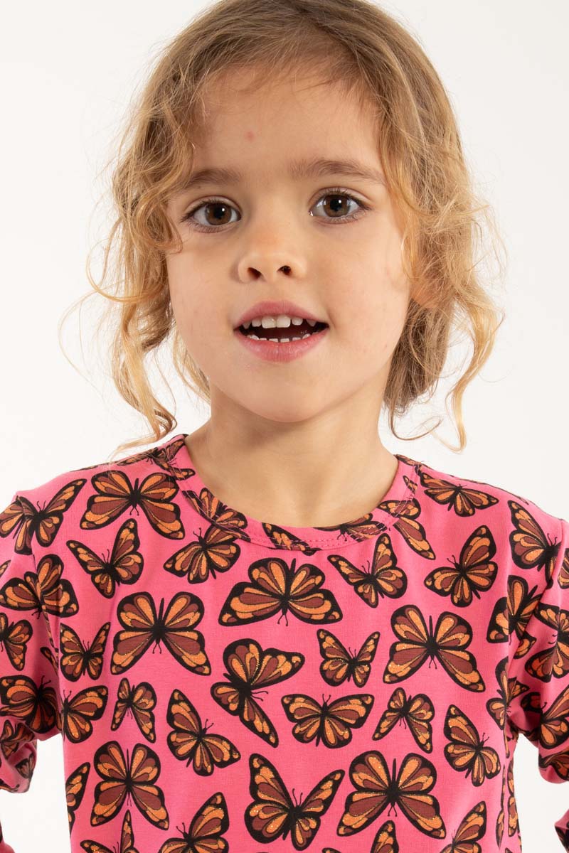 Lækker bluse til børn med print af sommerfugle