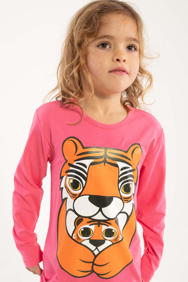 Lækker bluse til børn med print af tigermor og tigerunge