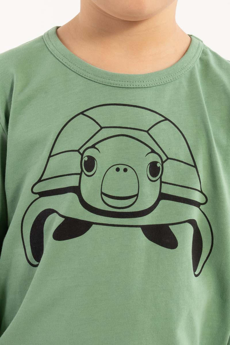 Sød bluse til børn med print af havskildpadde