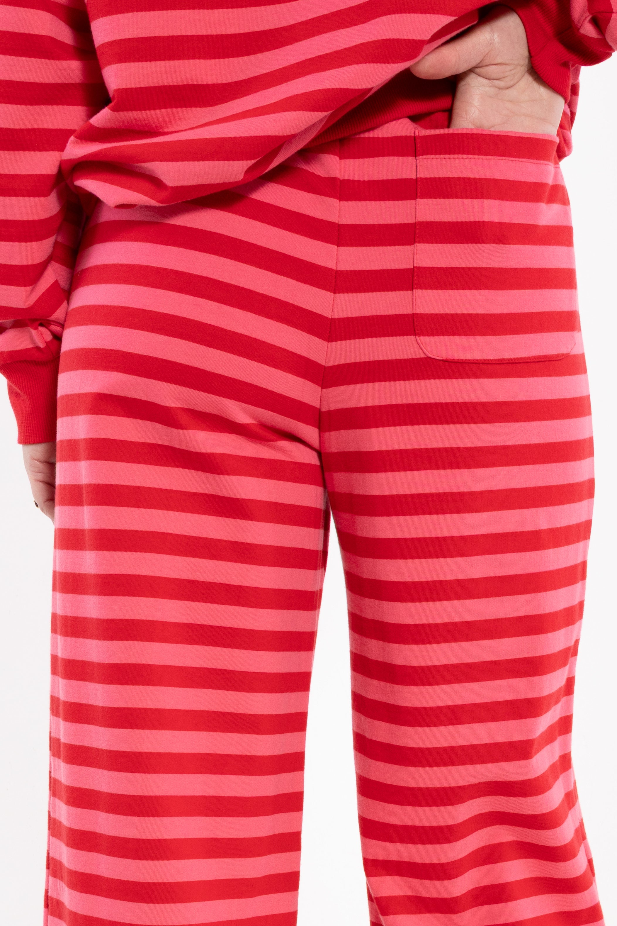 ESS - Danegrain Sweat Pants Spicy Pink/Dark Red