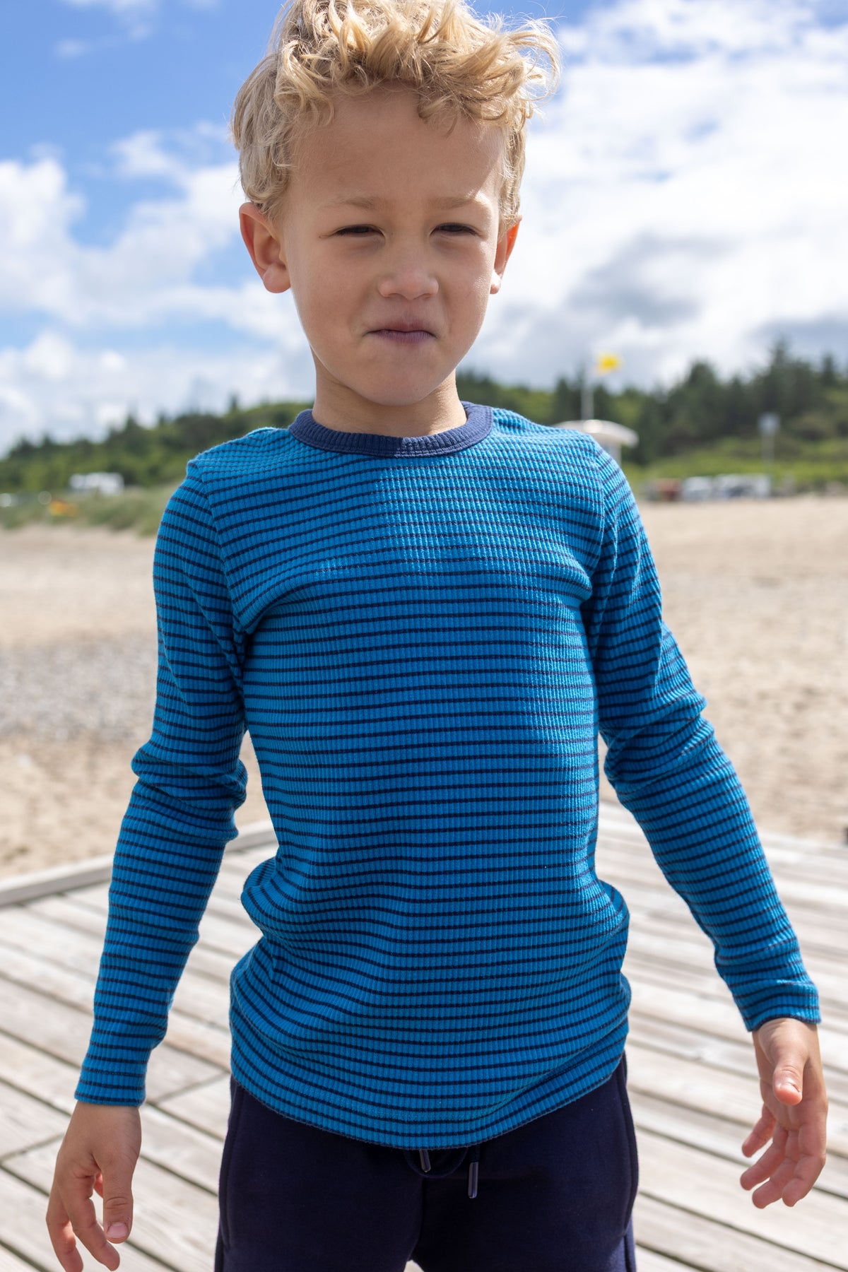 ESS - Danelemonade Ribbing Tee Warm Blue/Dark Navy