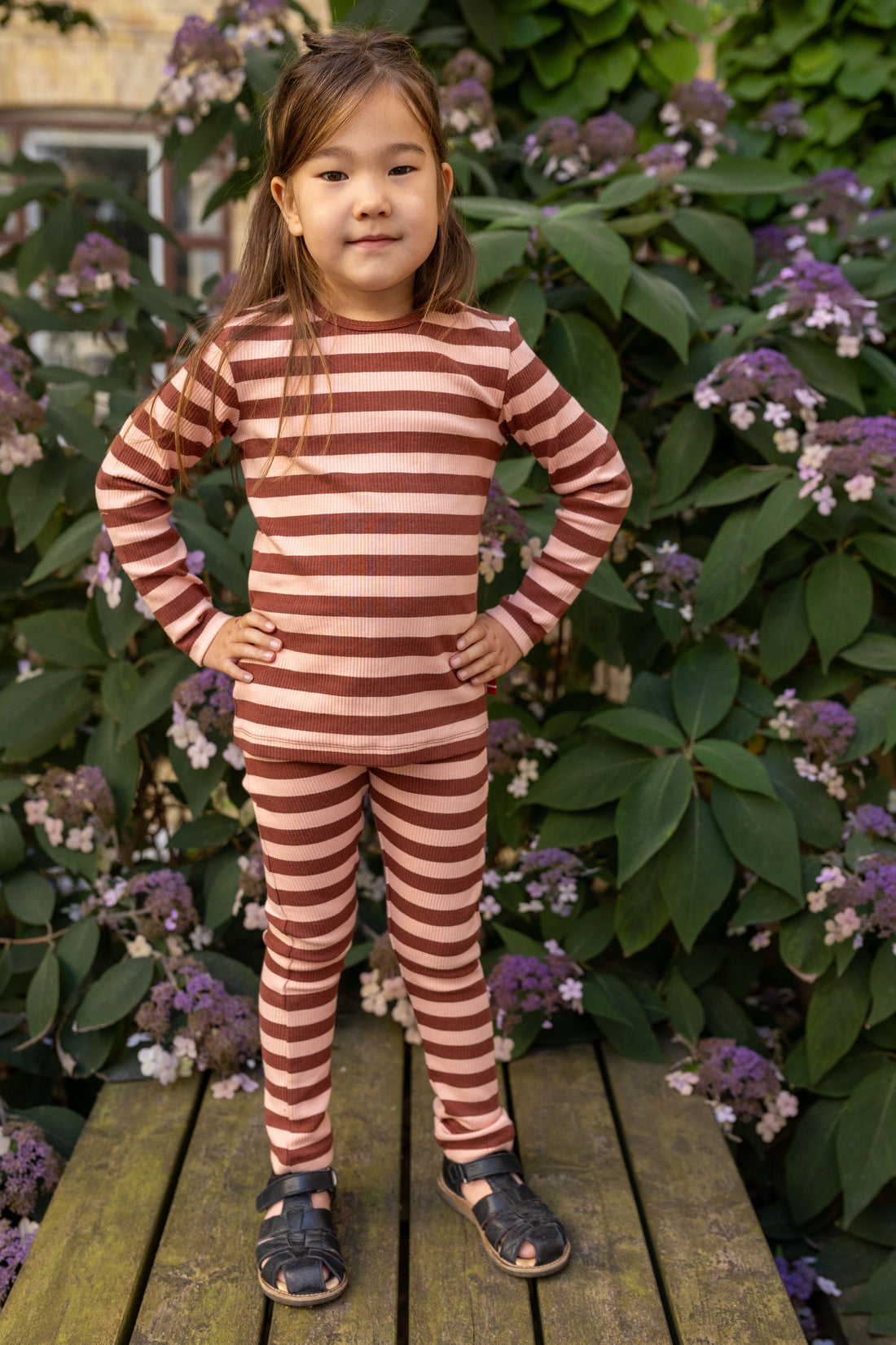 ESS - Danelemonade LS Tee Dk Brick/Powder