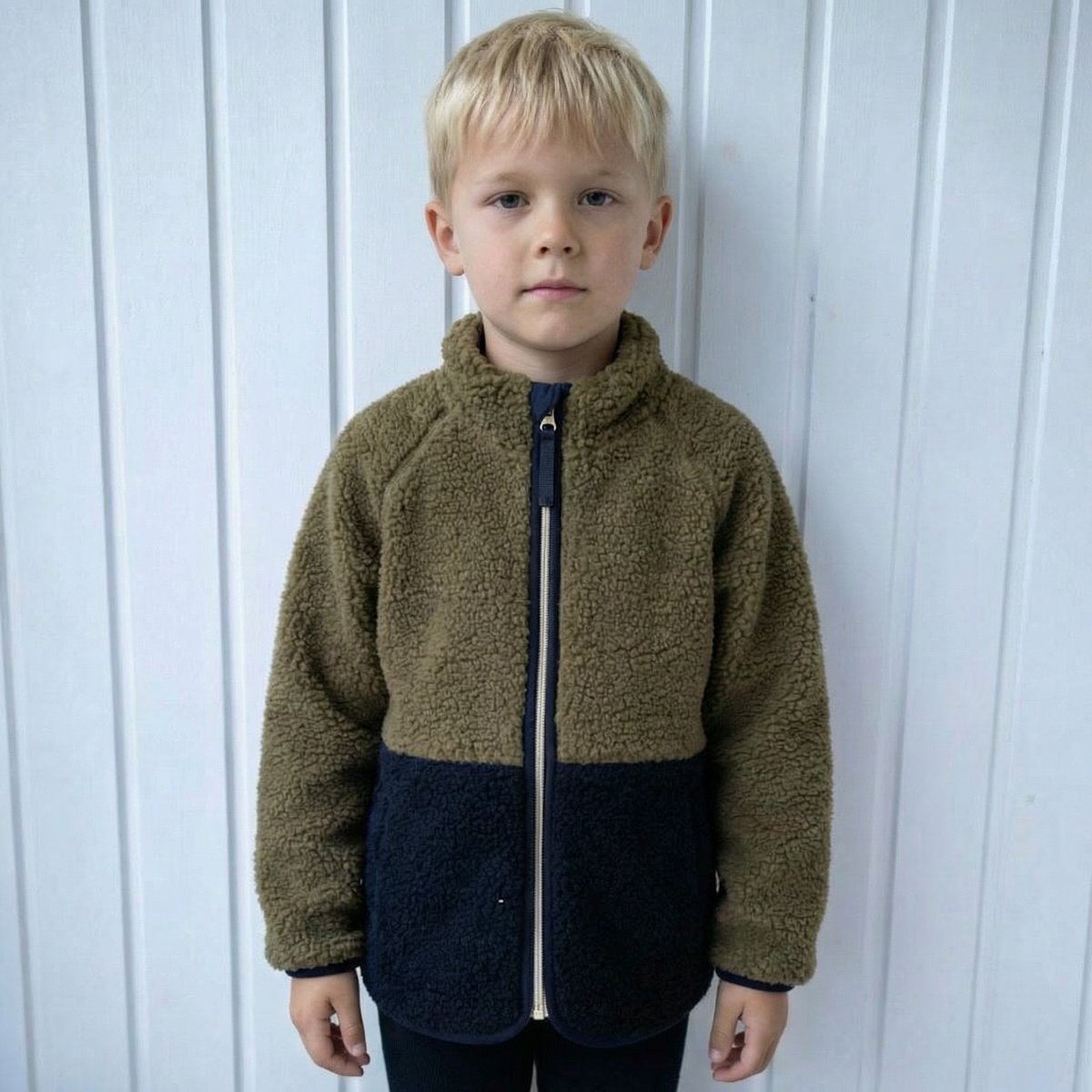 ESS - Danetalent Fleece Jacket Khaki/ Dk Navy