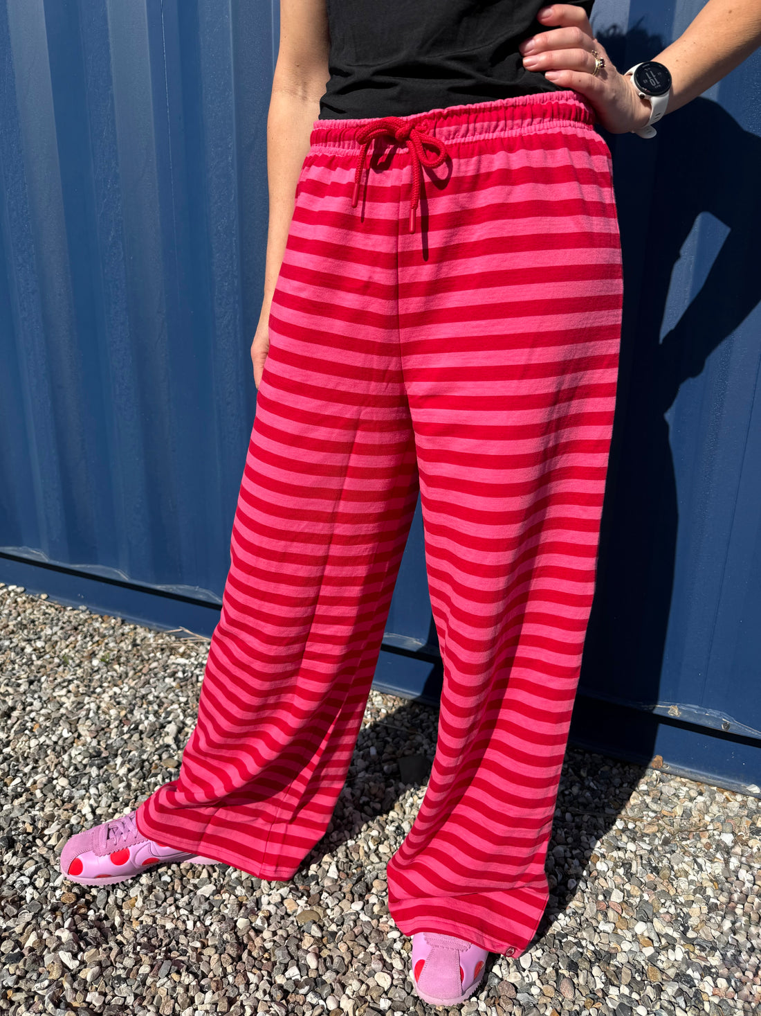 ESS - Danegrain Sweat Pants Spicy Pink/Dark Red