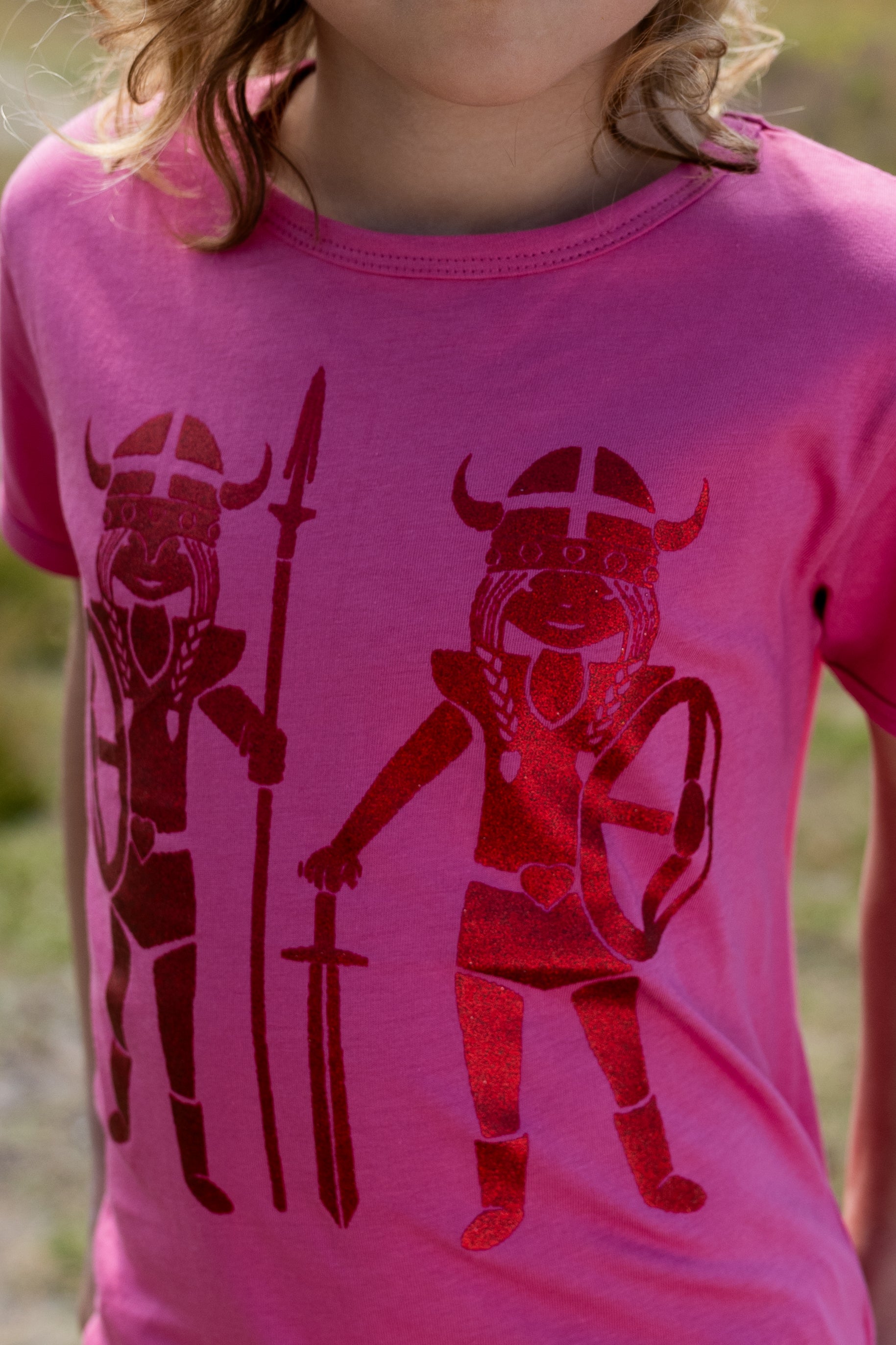 Danebasic SS Soft Cherry DOUBLE TROUBLE (Glitter)