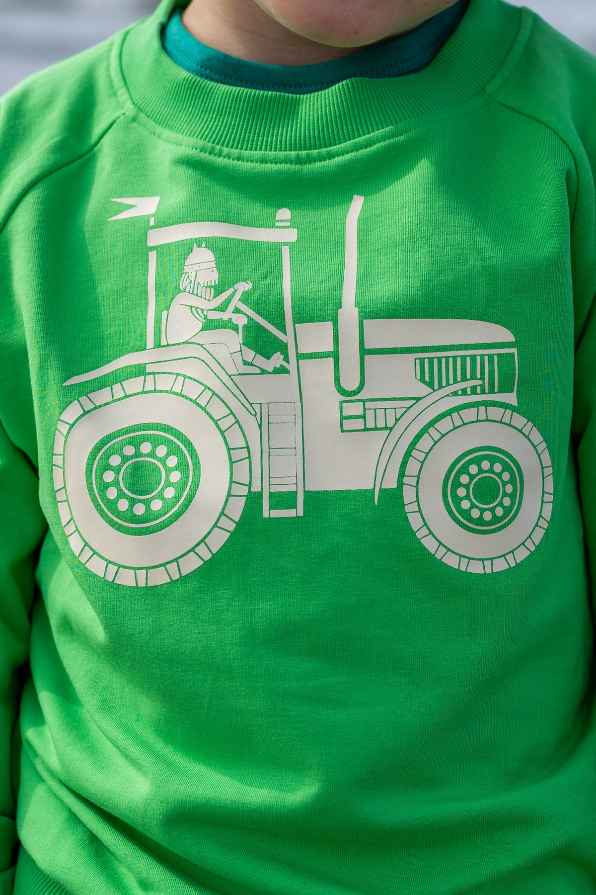 Danamerika Sweat Bright Green TRAKTHOR