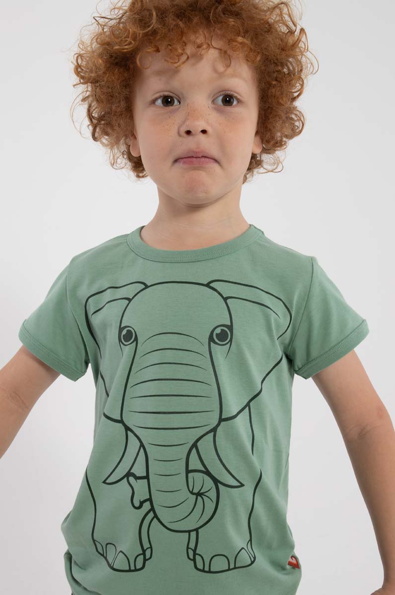 T-shirt til børn med elefant