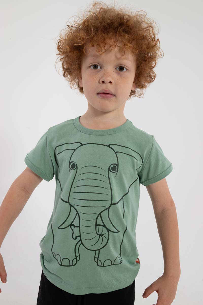 T-shirt til børn med elefant