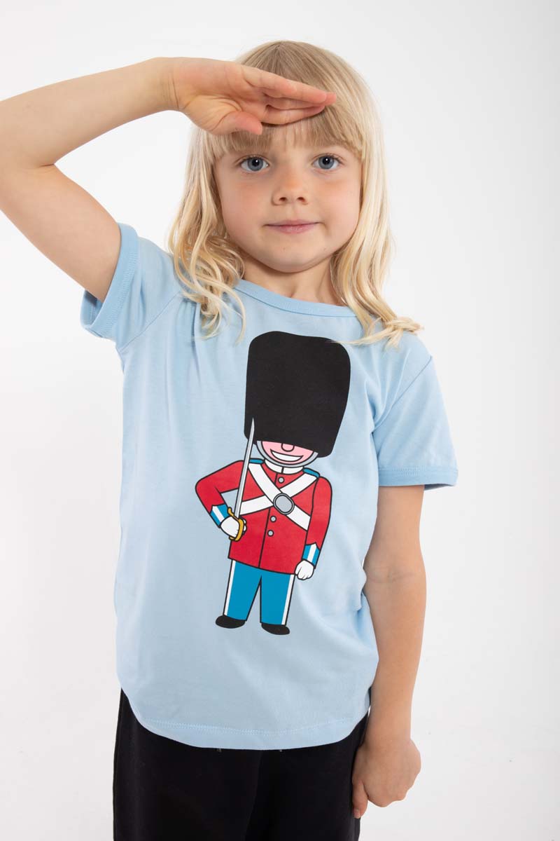 t-shirt til børn med garder soldat