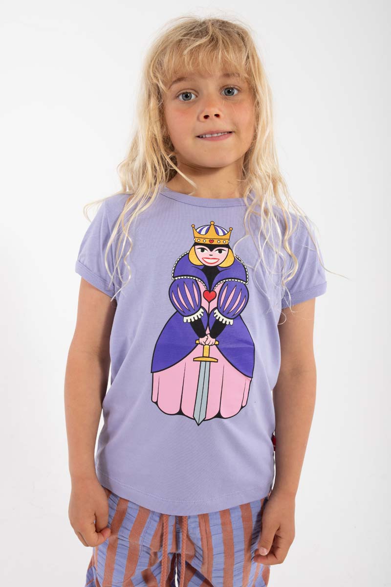 Sød lilla t-shirt i bomuld til børn med print af dronning