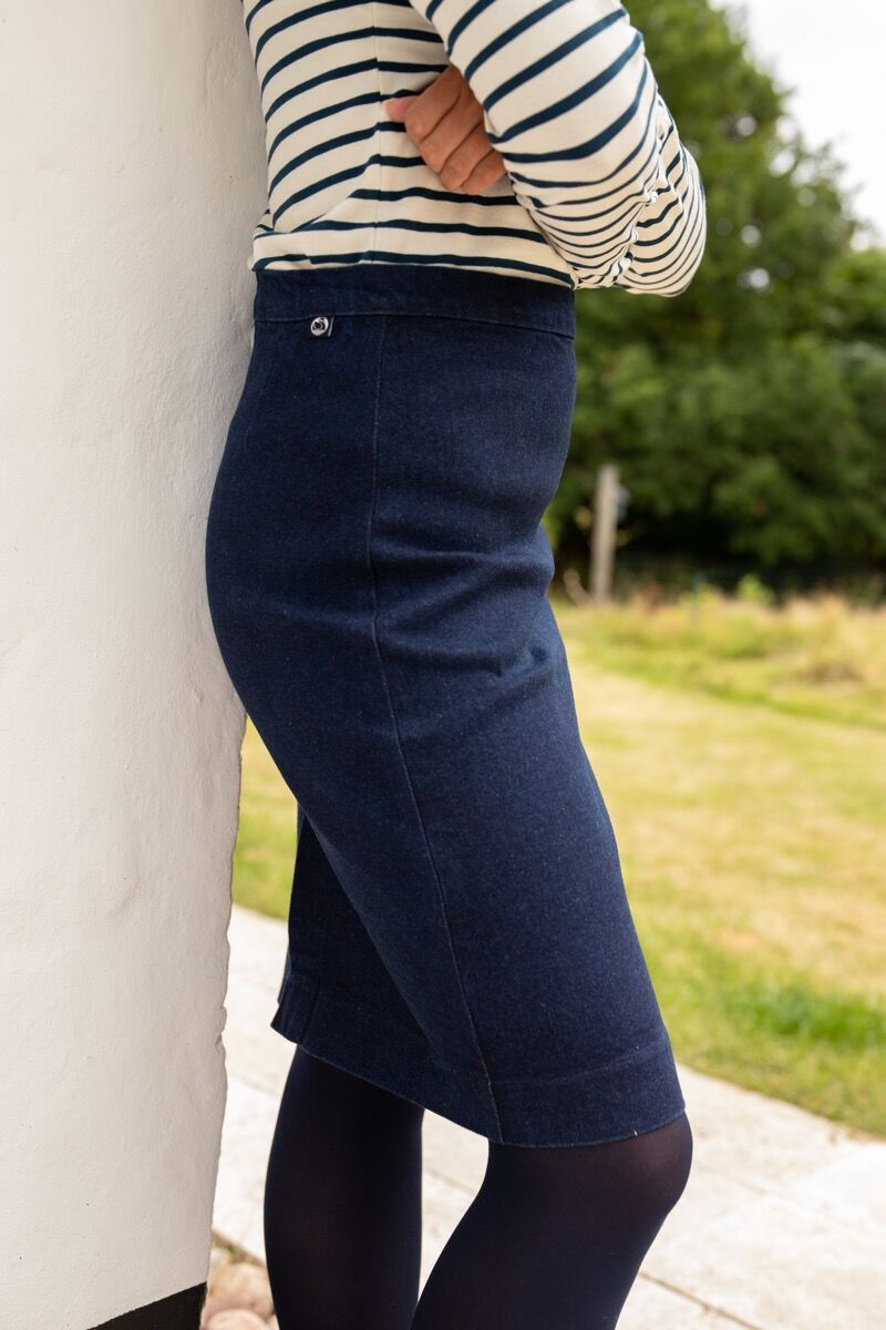 Lækker nederdel i strækbar denim til kvinder