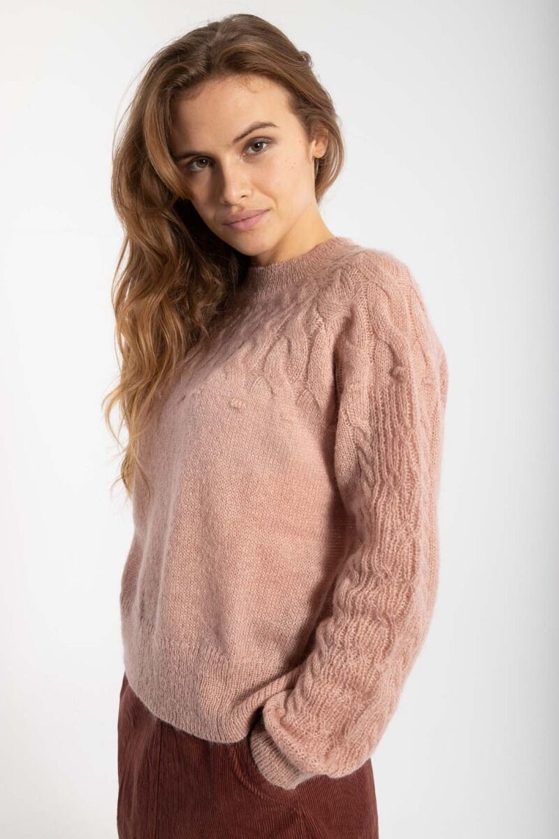 Danaarluk Sweater Powder Rose