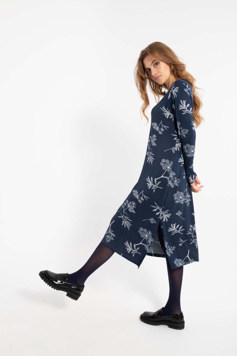 Danecasilda Viscose Dress Dk Navy/Chalk HEMLOCK