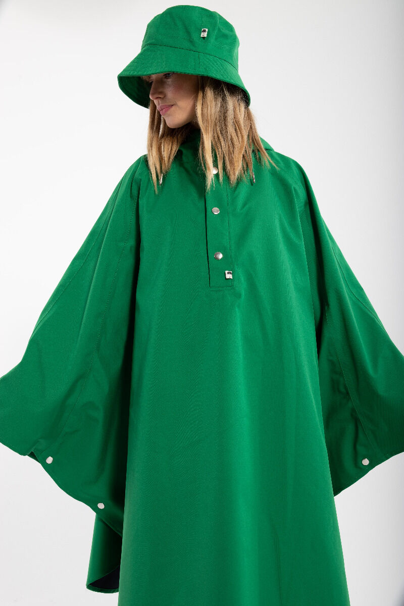 Regn poncho i grøn. Regnslag fra Danefæ