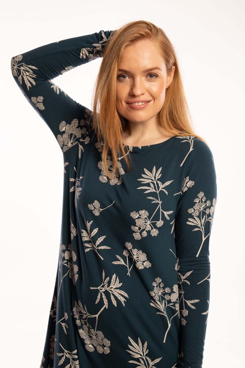 Danenassau Dress Dusty navy HEMLOCK